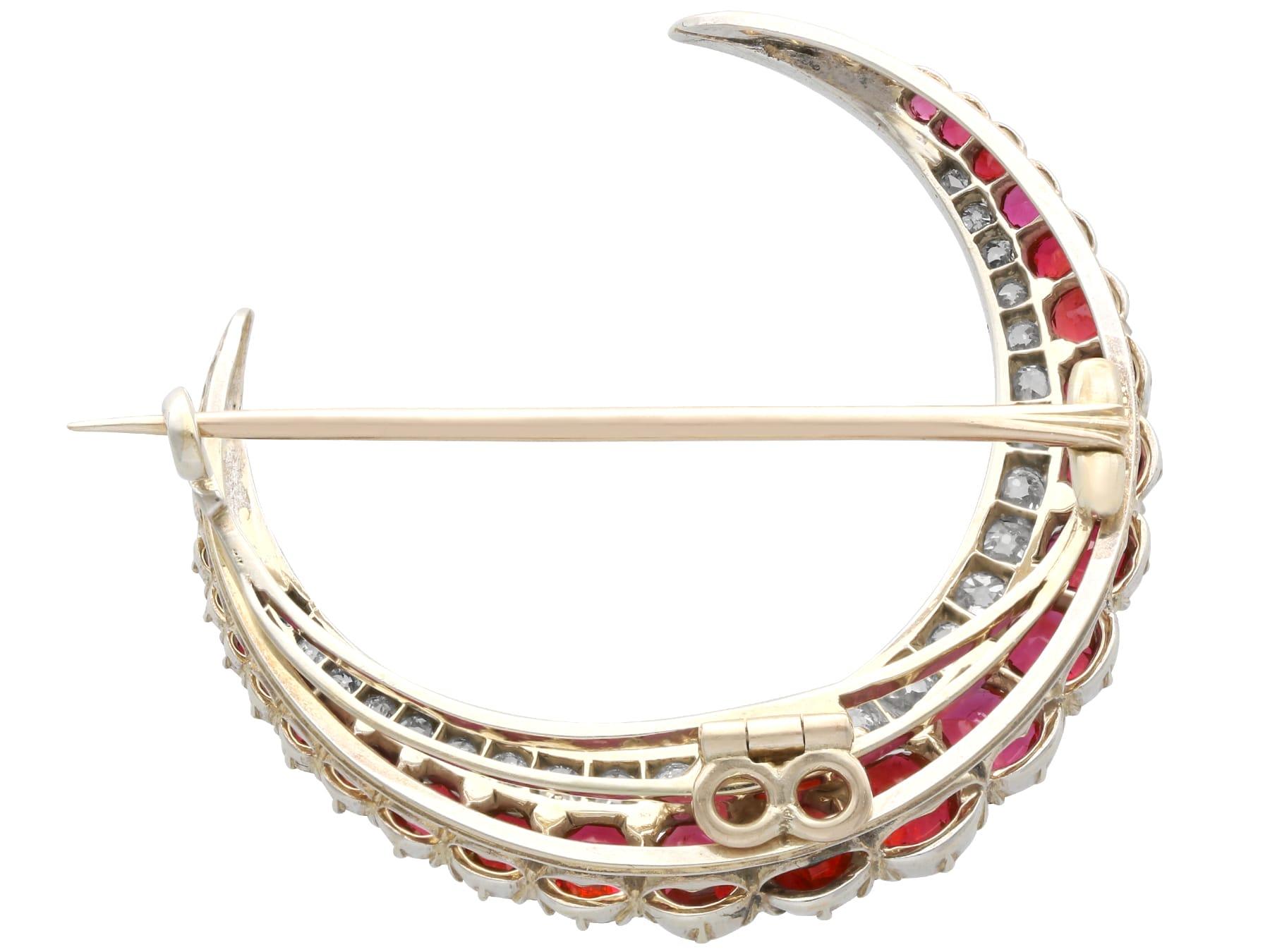 4.86 Carat Thai Ruby 0.88 Carat Diamond 9k Yellow Gold Brooch Circa 1890 For Sale 2