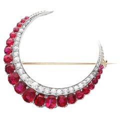 4.86 Carat Thai Ruby 0.88 Carat Diamond 9k Yellow Gold Brooch Circa 1890