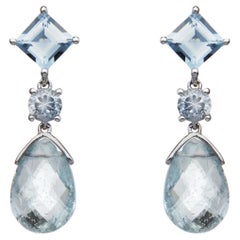 Pendientes de oro blanco con aguamarina de 4.86 quilates