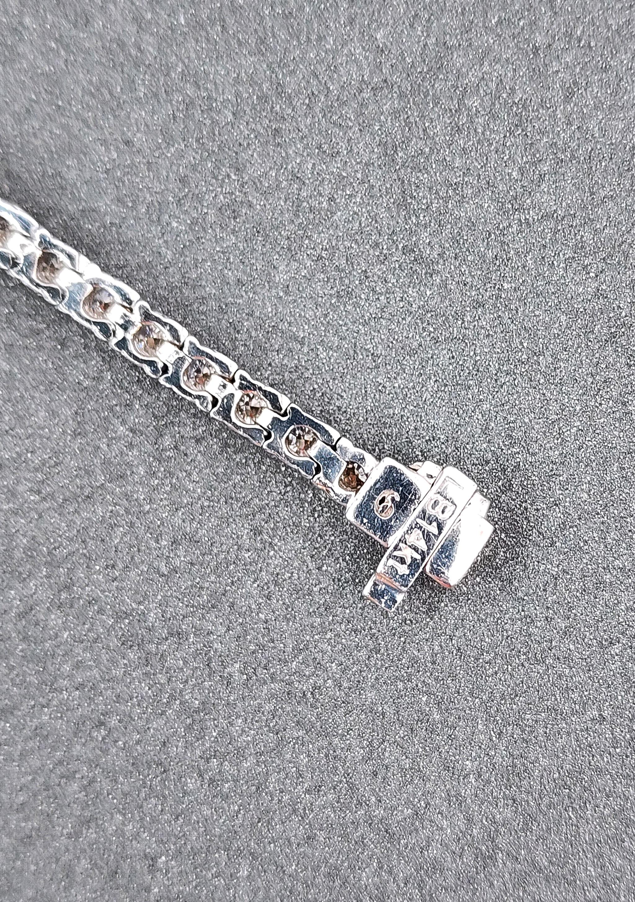 Bracciale tennis con diamanti da 4.86 carati in vendita 1