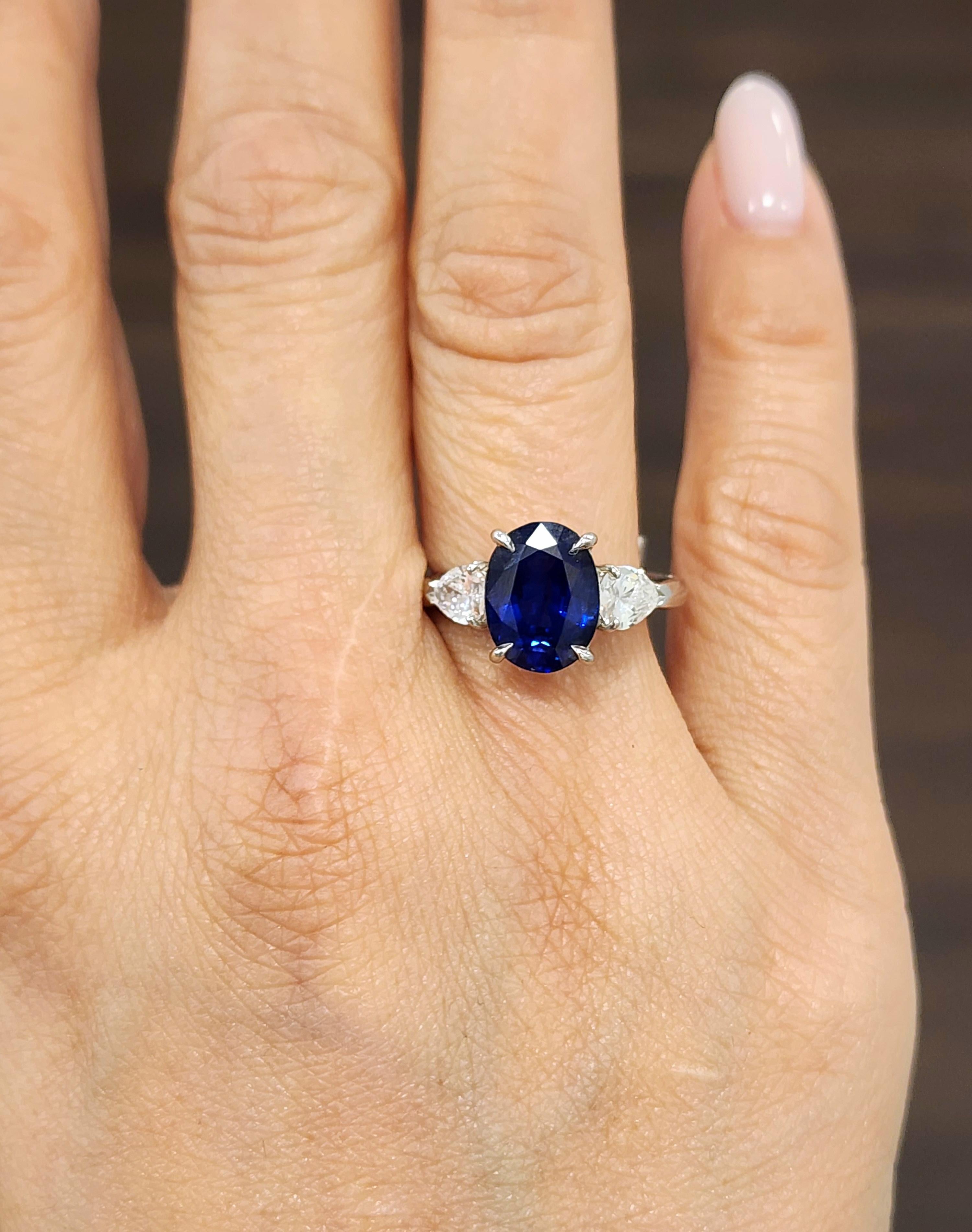 Pear Cut 4.86 ct GIA Certified Natural Sapphire & Diamond Ring For Sale