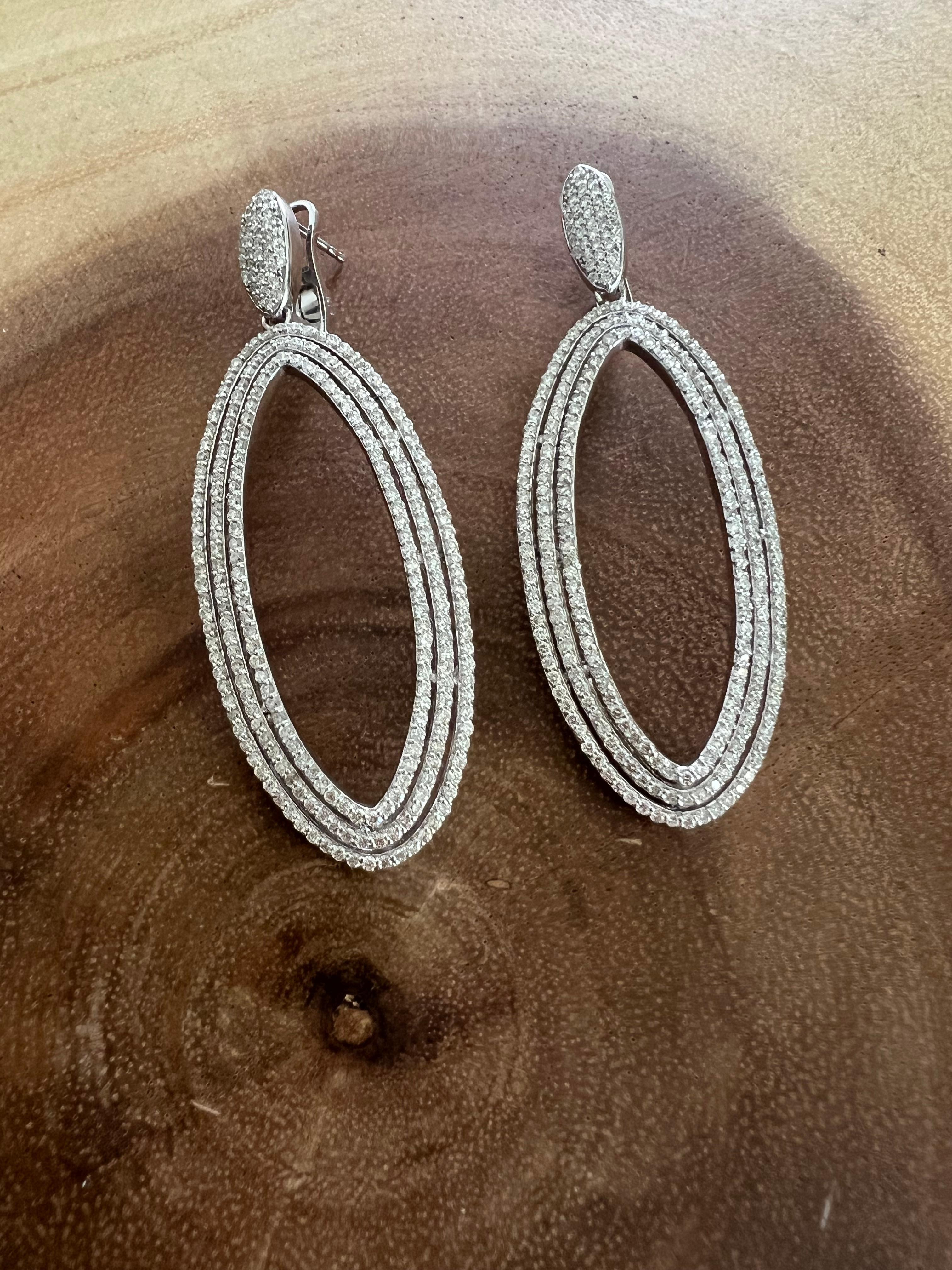 4.87 Carat Natural Diamond White Gold Cocktail Earrings In New Condition In Los Angeles, CA