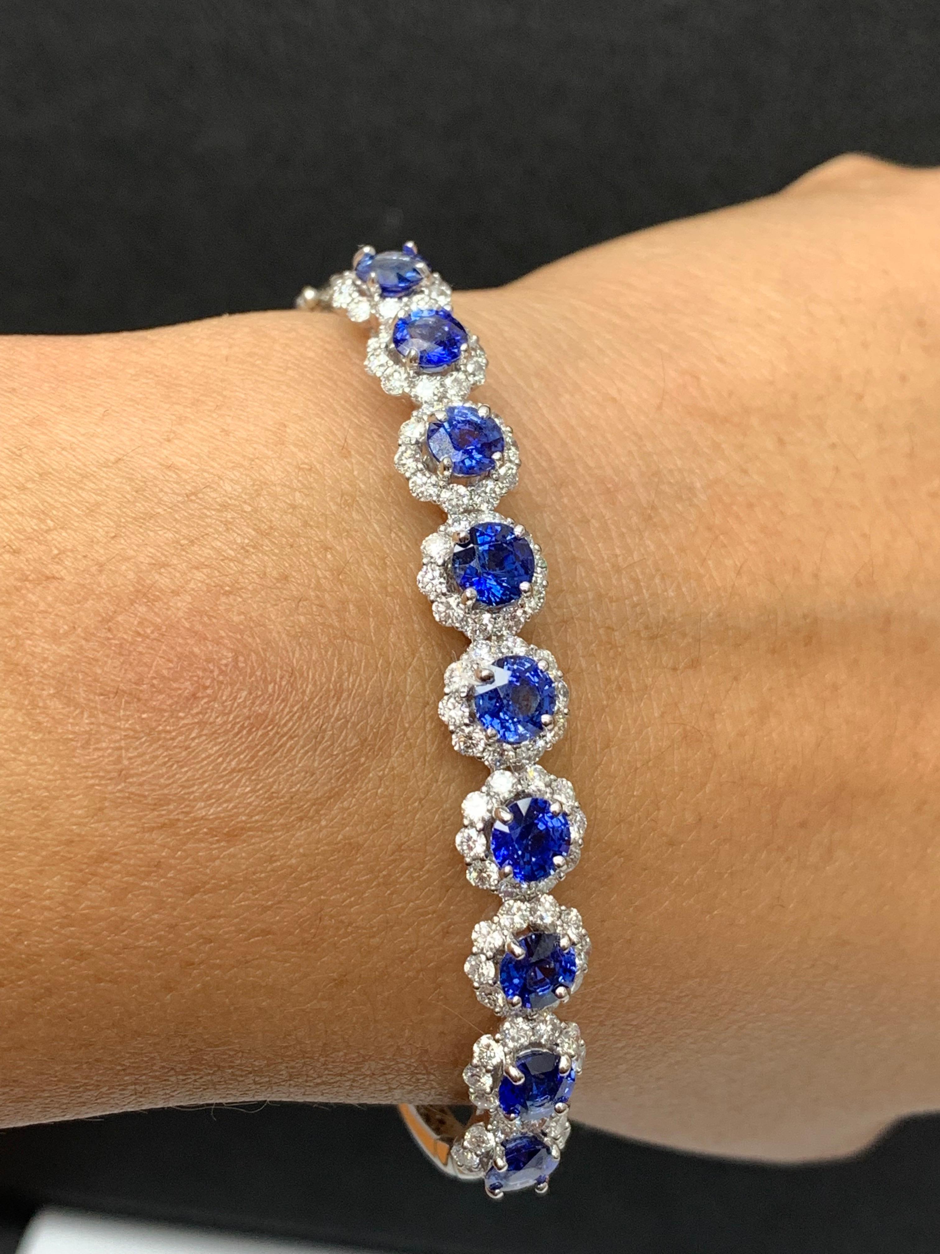 Contemporary 4.88 Carat Brilliant Cut Blue Sapphire Diamond Bangle Bracelet in 18k White Gold For Sale