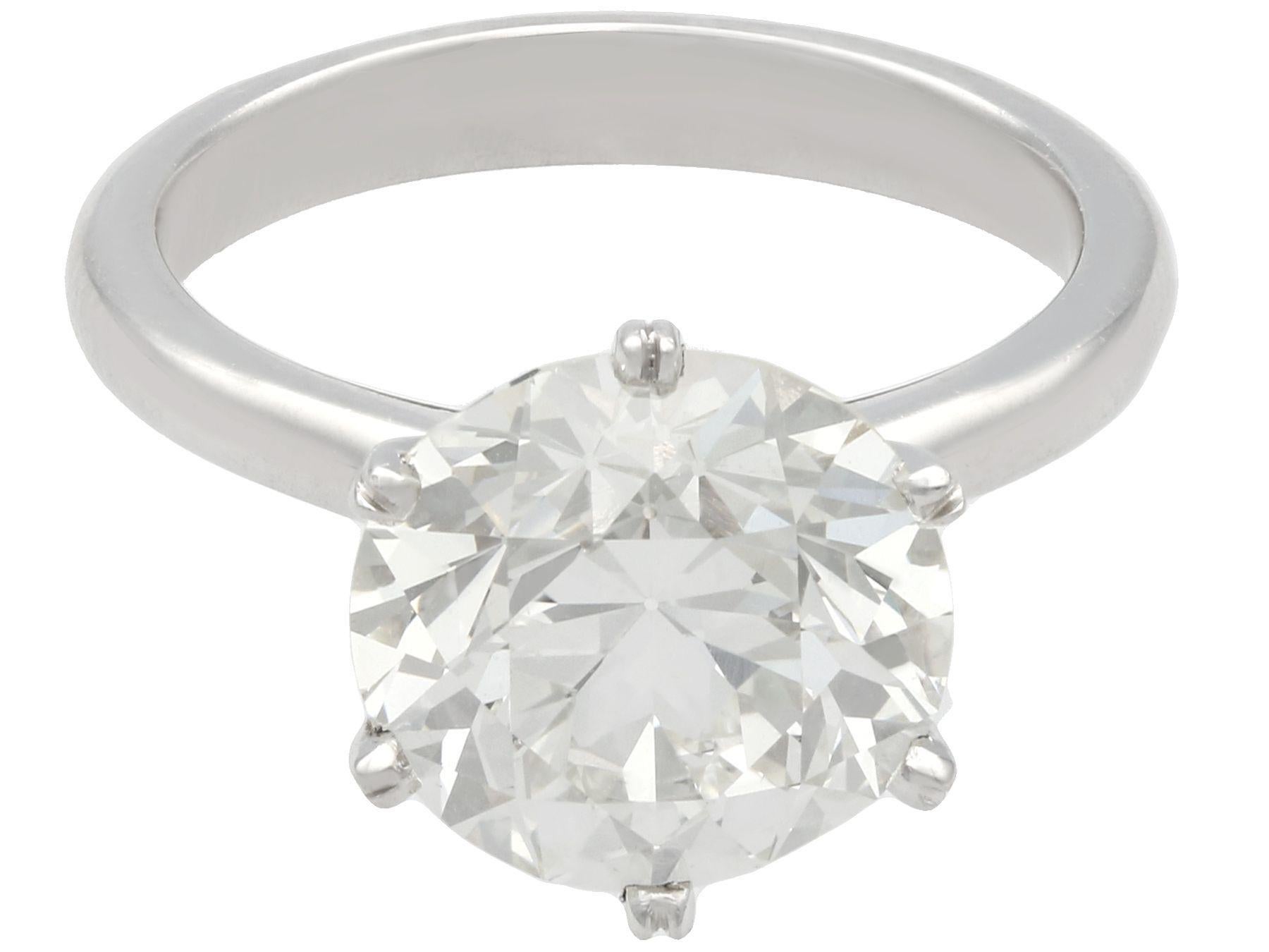 Contemporain Bague de fiançailles solitaire en diamant de 4,89 carats en platine en vente