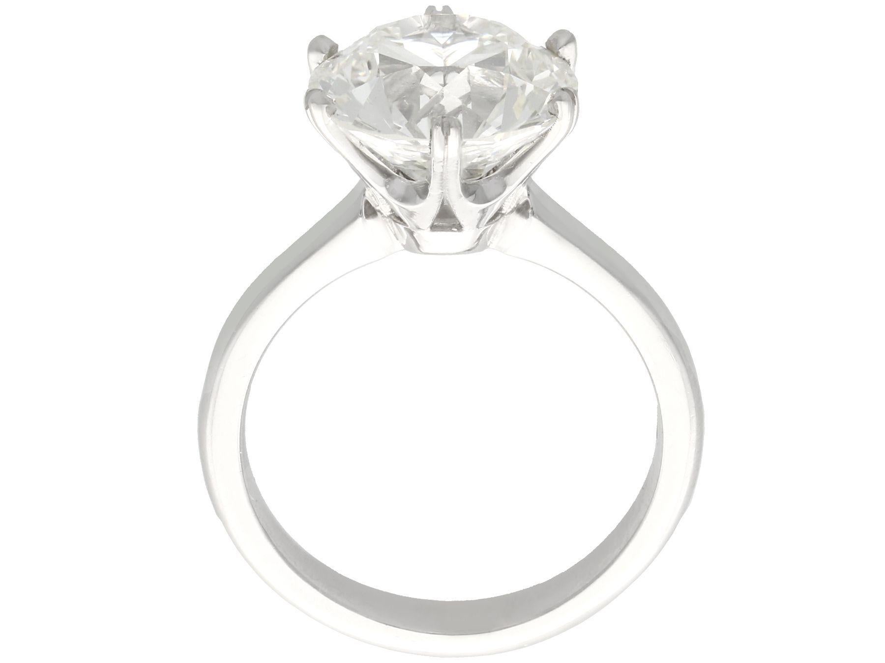 Contemporary 4.89 Carat Diamond Solitaire Engagement Ring in Platinum For Sale