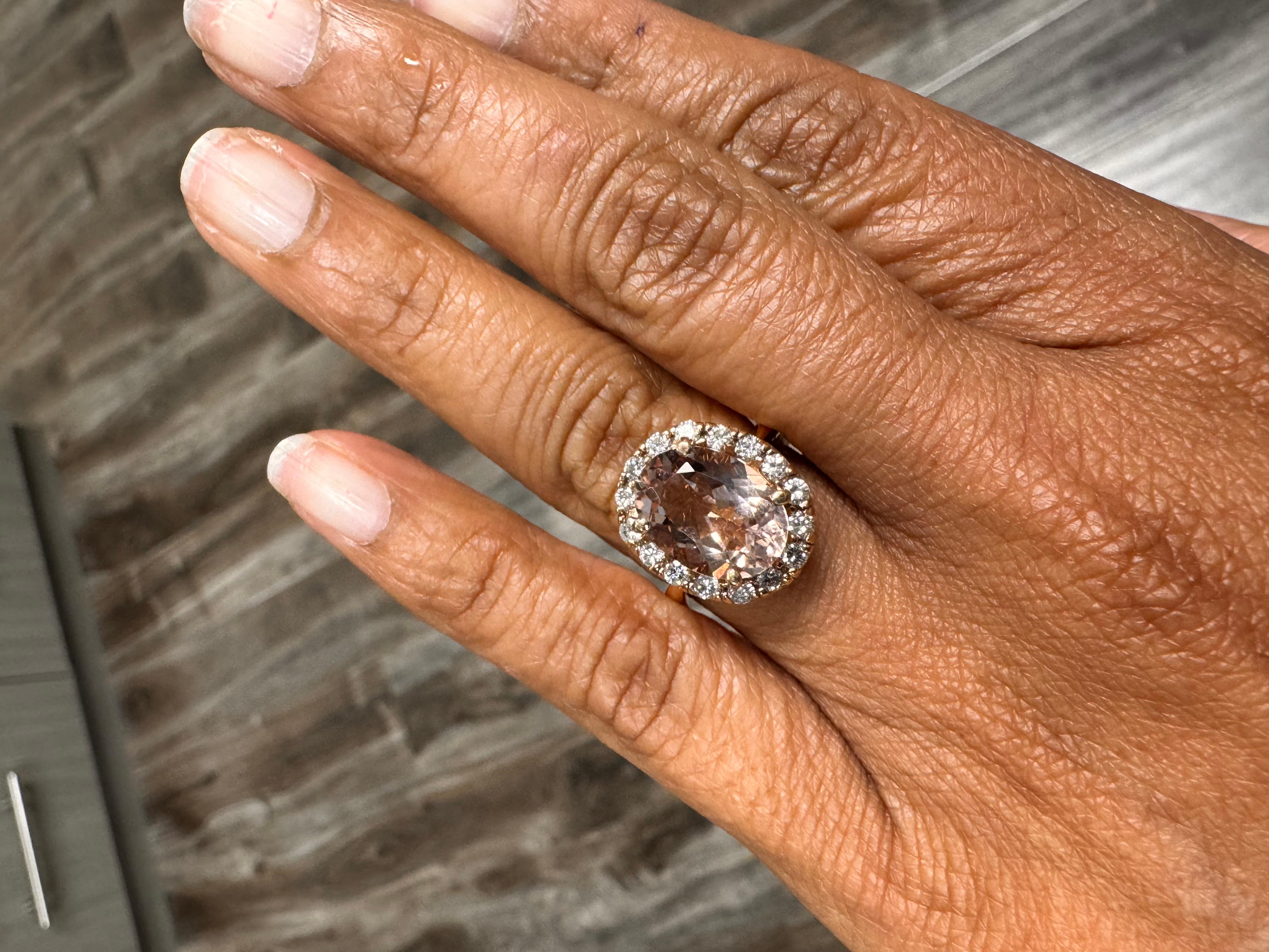 4,89 Karat Natürlicher Morganit Halo Diamant Rose Gold Ring im Angebot 2