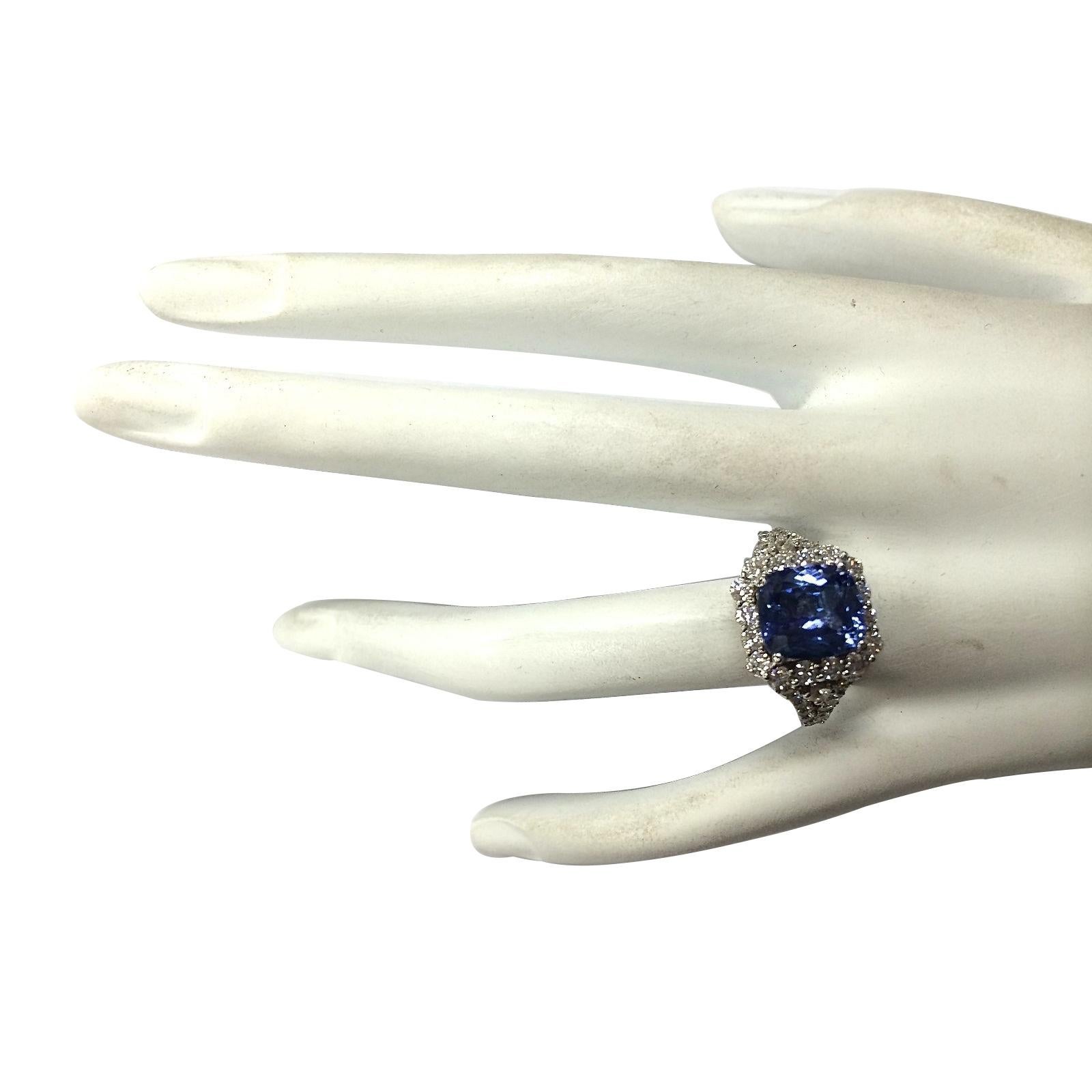 Natural Tanzanite Diamond Ring In 14 Karat White Gold  In New Condition For Sale In Los Angeles, CA