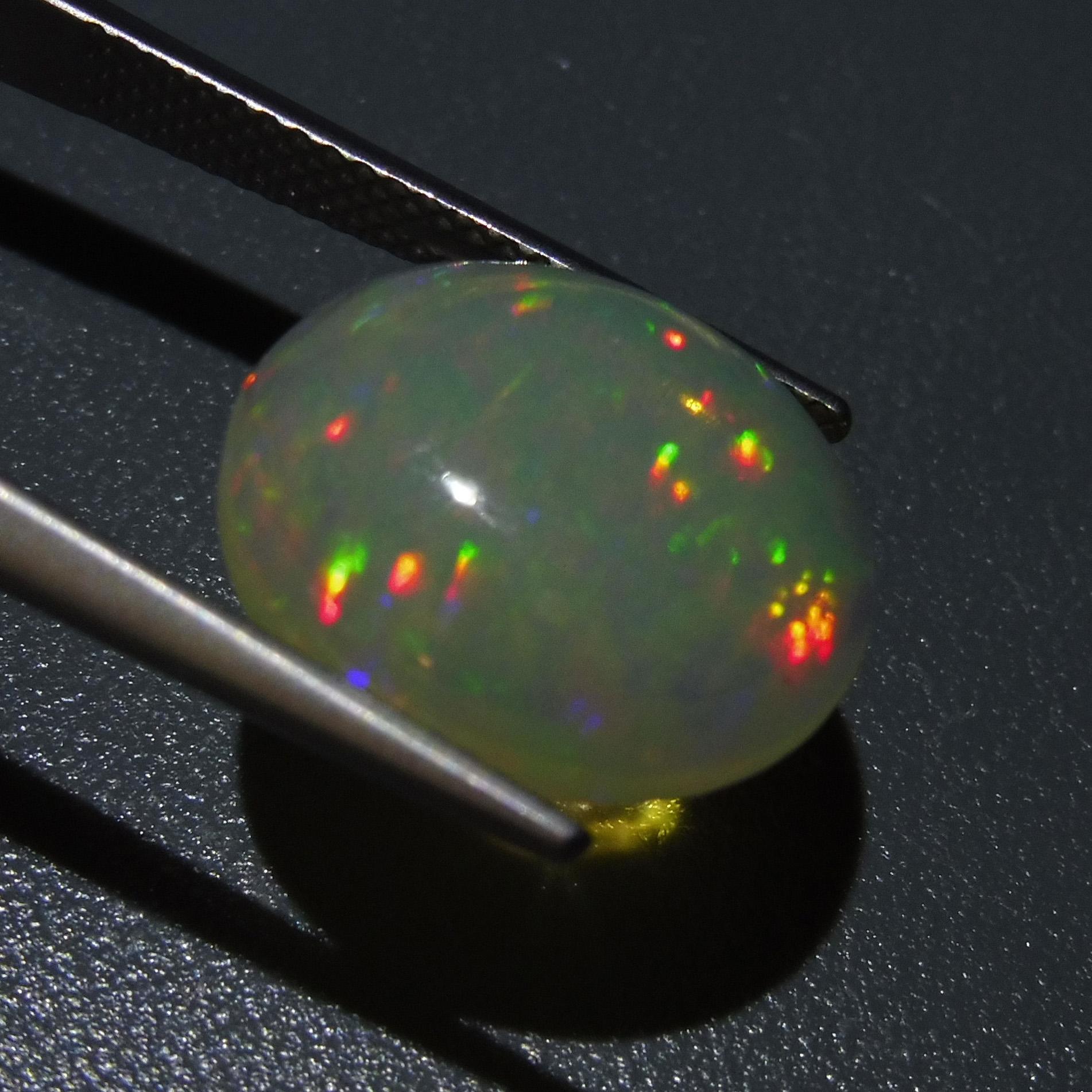 4.89 ct Oval Cabochon  Opal For Sale 5