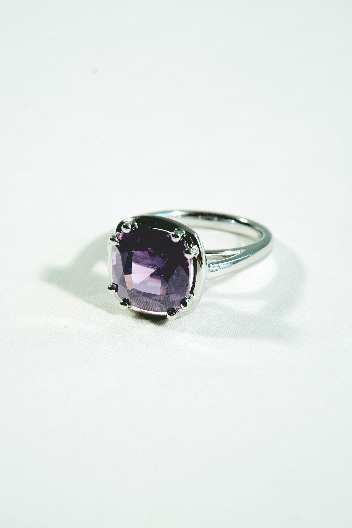 Women's or Men's 4.89ct Purple Spinel Ring-Cushion Cut-18KT White Gold-GIA Certified-Rare-Unique For Sale