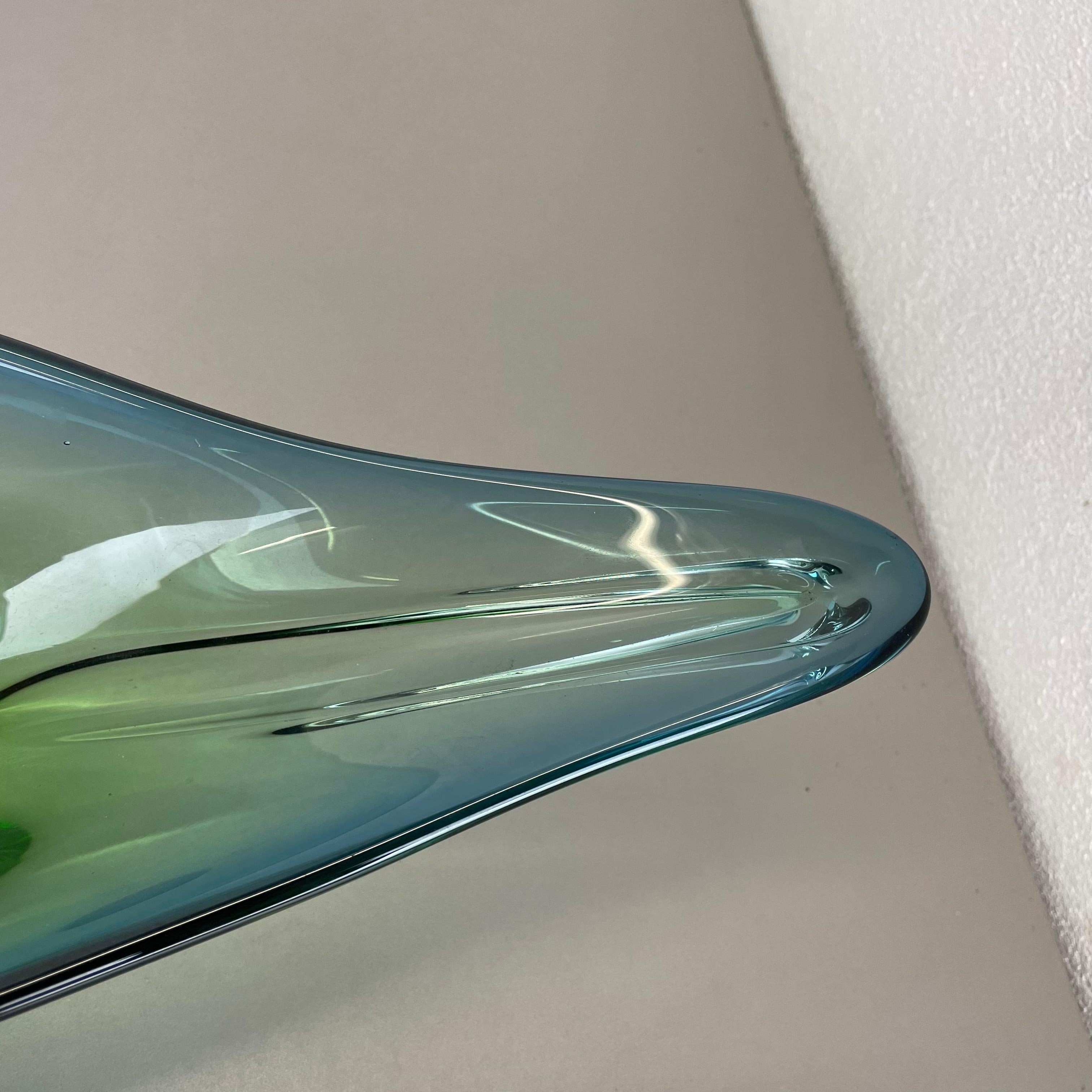 Murano Glass 48cm Glass Bowl Shell Centerpiece by Flavio Poli Attrib., Murano, Italy, 1970s