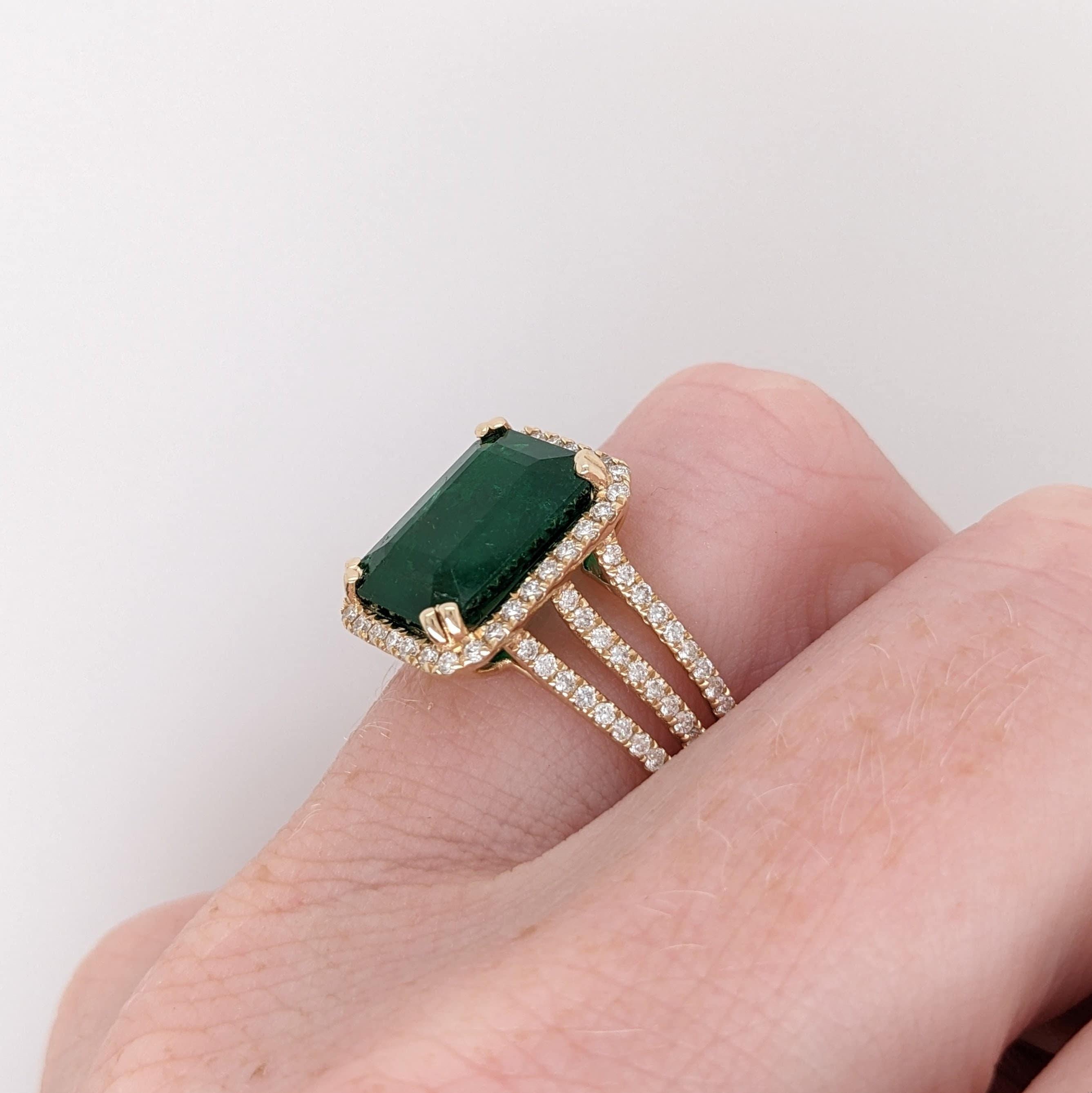 Modern 4.8ct Emerald Ring w Earth Mined Diamonds in Solid 14K Yellow Gold EM 12x9mm For Sale