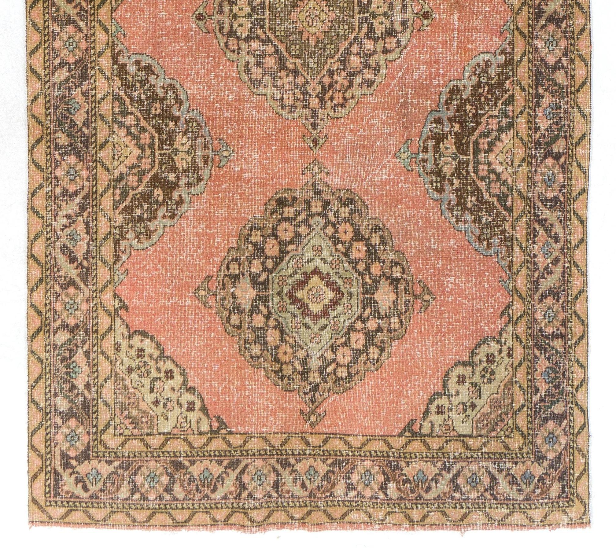 Tribal 4.8x13.5 Ft Tapis de couloir fait main. Tapis de cuisine. Tapis de couloir des années 1960. Tapis d'escalier en vente