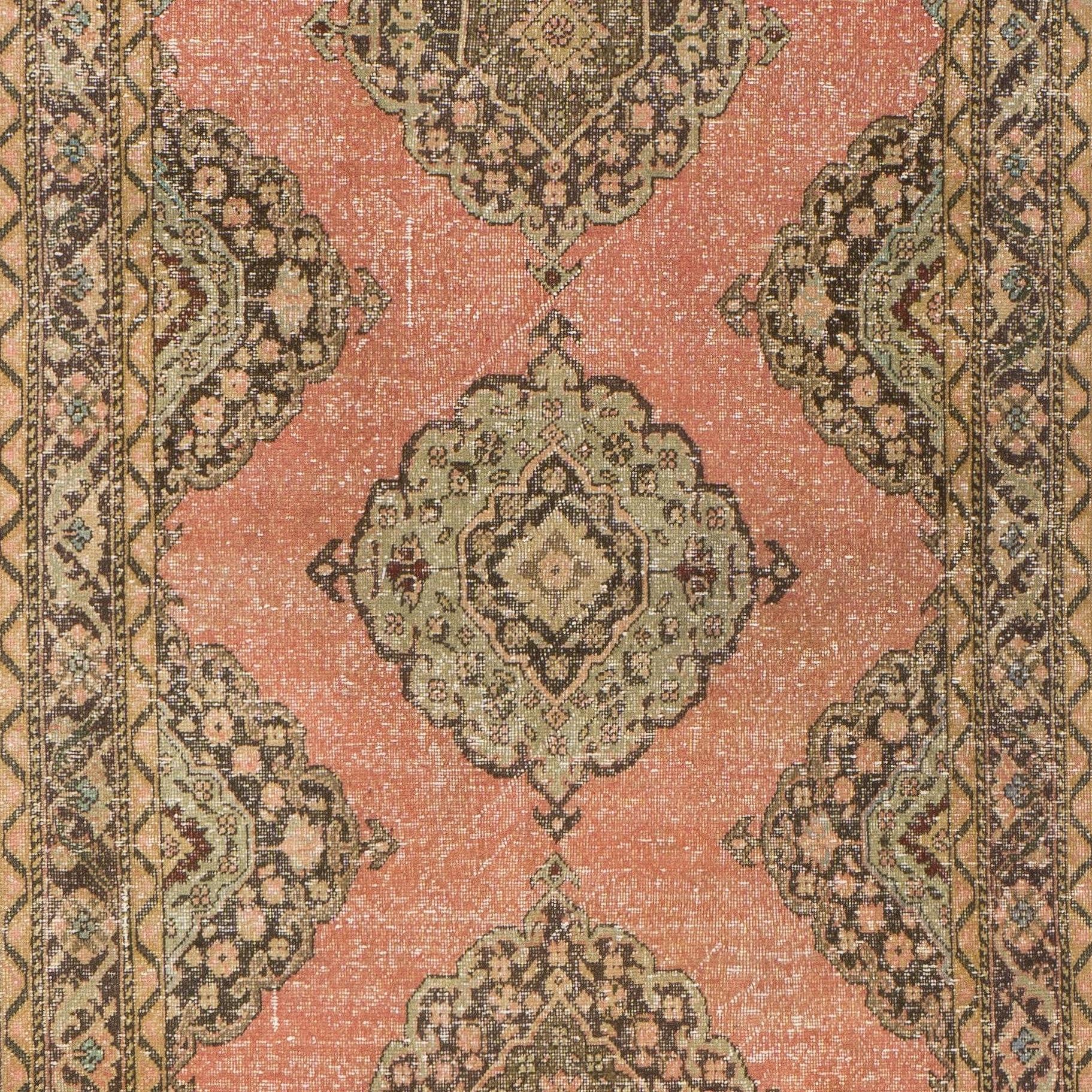 Turc 4.8x13.5 Ft Tapis de couloir fait main. Tapis de cuisine. Tapis de couloir des années 1960. Tapis d'escalier en vente