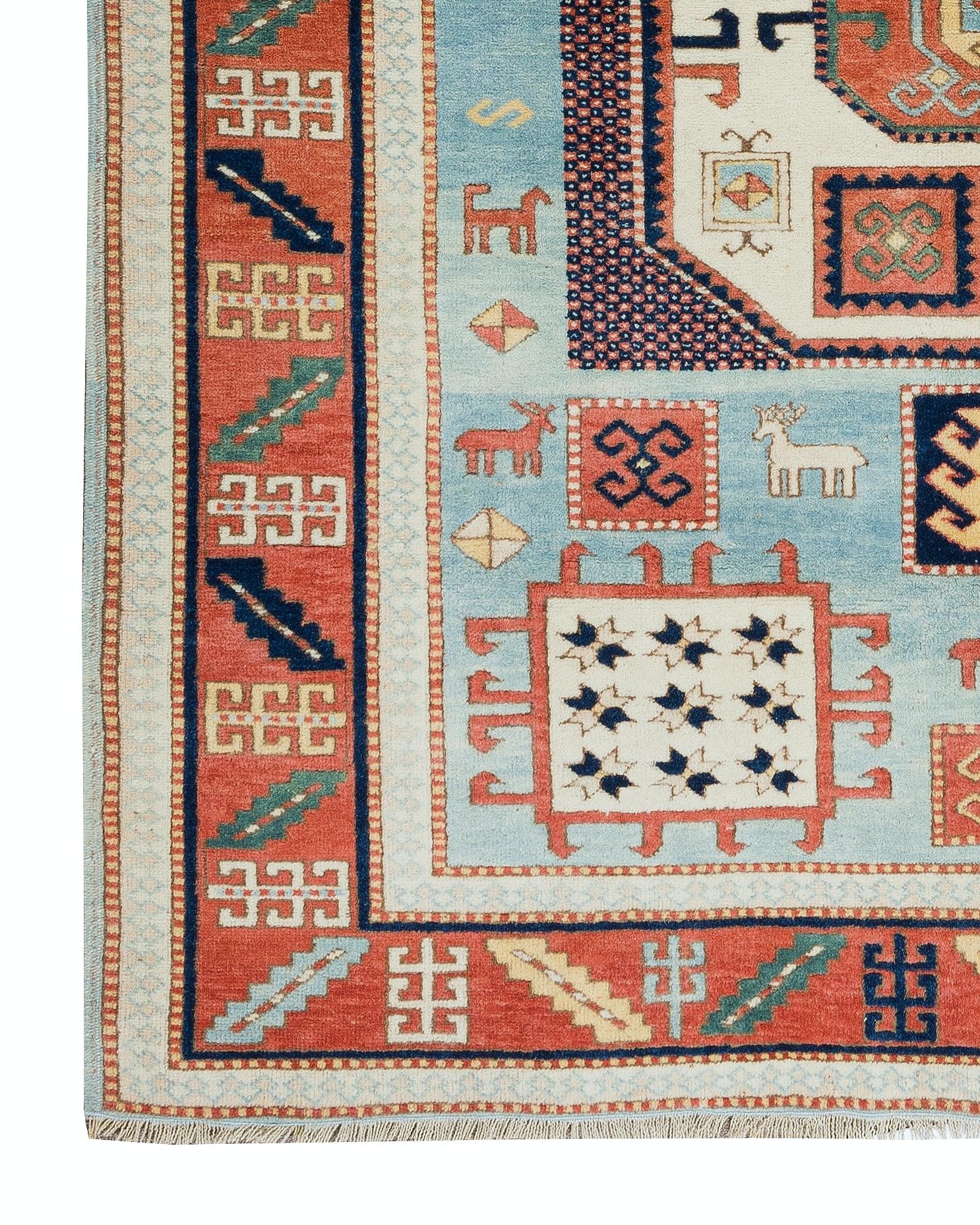 Noué à la main 4.8x6 Ft  Reproduction d'un ancien tapis caucasien Karachopf Kazak en vente
