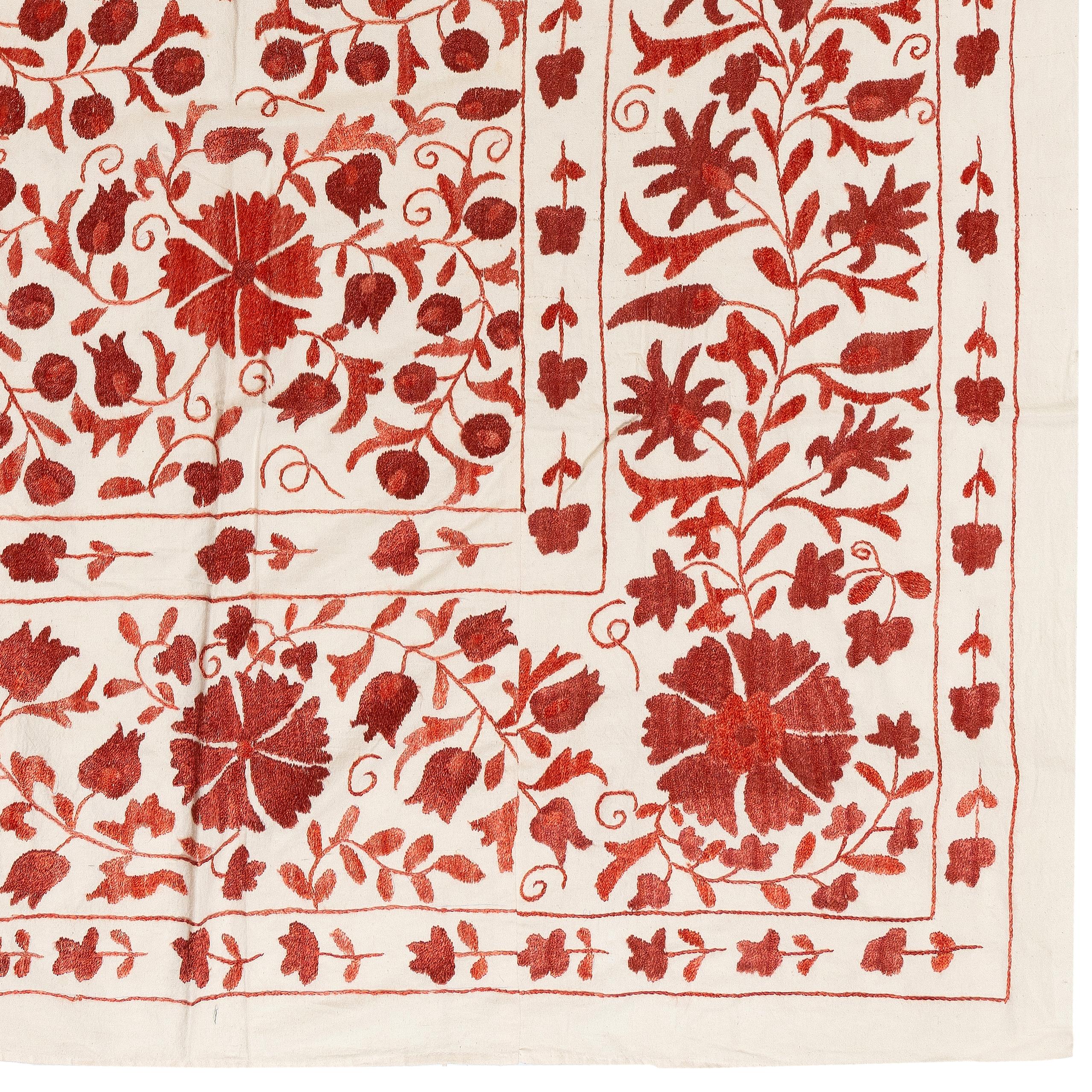 4.8x7 Ft Silk Embroidery Wall Hanging, Uzbek Suzani Table Cover in Red & Ivory In New Condition For Sale In Philadelphia, PA