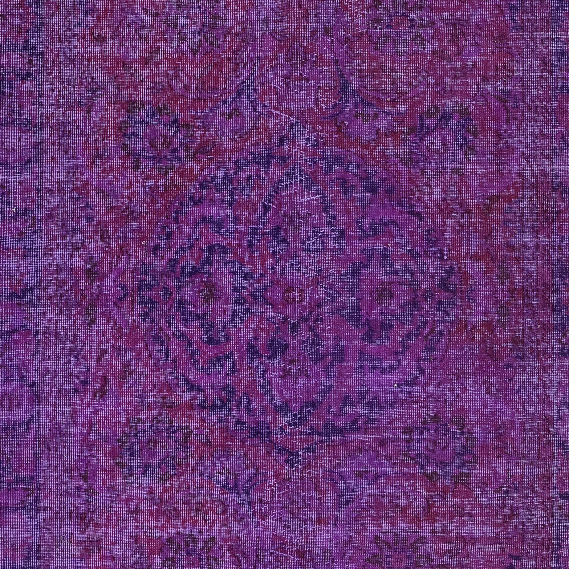 Modern 4.8x8 Ft Turkish Floor Rug in Jam Purple & Violet, Handmade Carpet for Kitchen For Sale