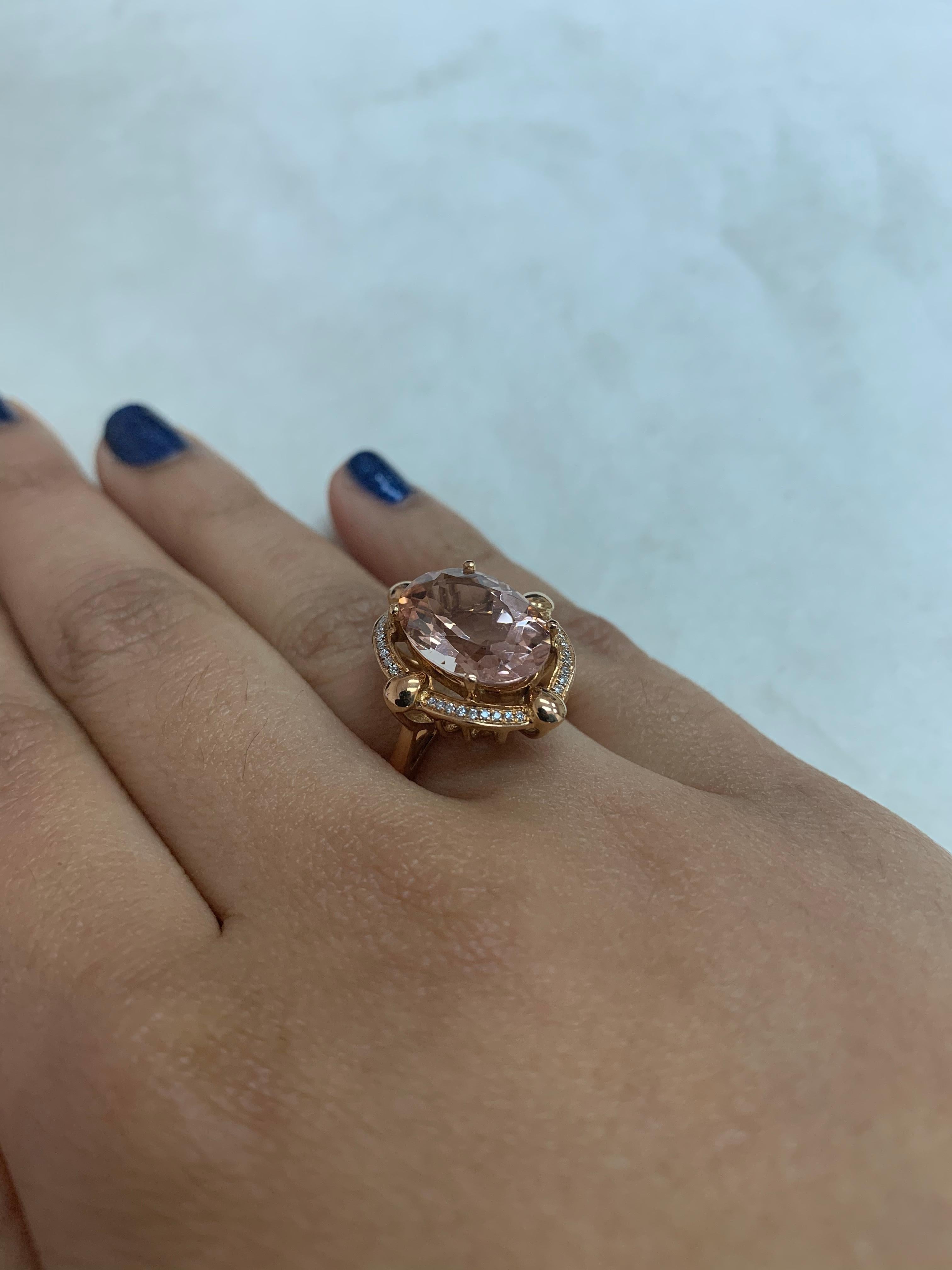 Contemporary Sunita Nahata 4.90 Carat Morganite and Diamond Ring in 18Karat Rose Gold