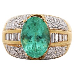 4.9 Carat Oval Colombian Emerald & Diamond 18K Gold Dome Ring