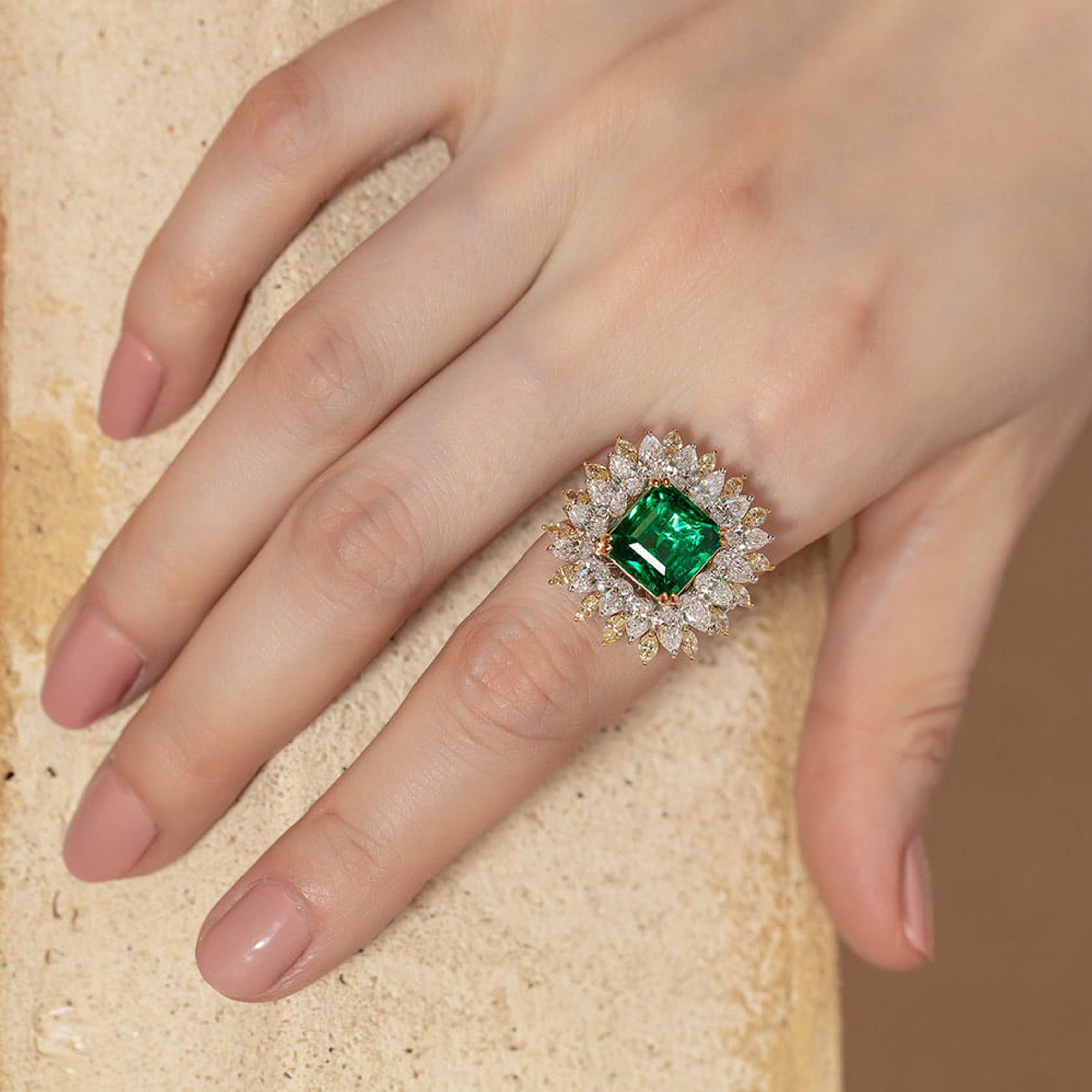 Showcasing the most vibrant Colombian and Zambian emeralds and diamonds, Sunita Nahata dedicates this collection to her home city of Jaipur where the jewelry industry dates back to the early 1700s. Jaipur is also an epicenter for the global emerald