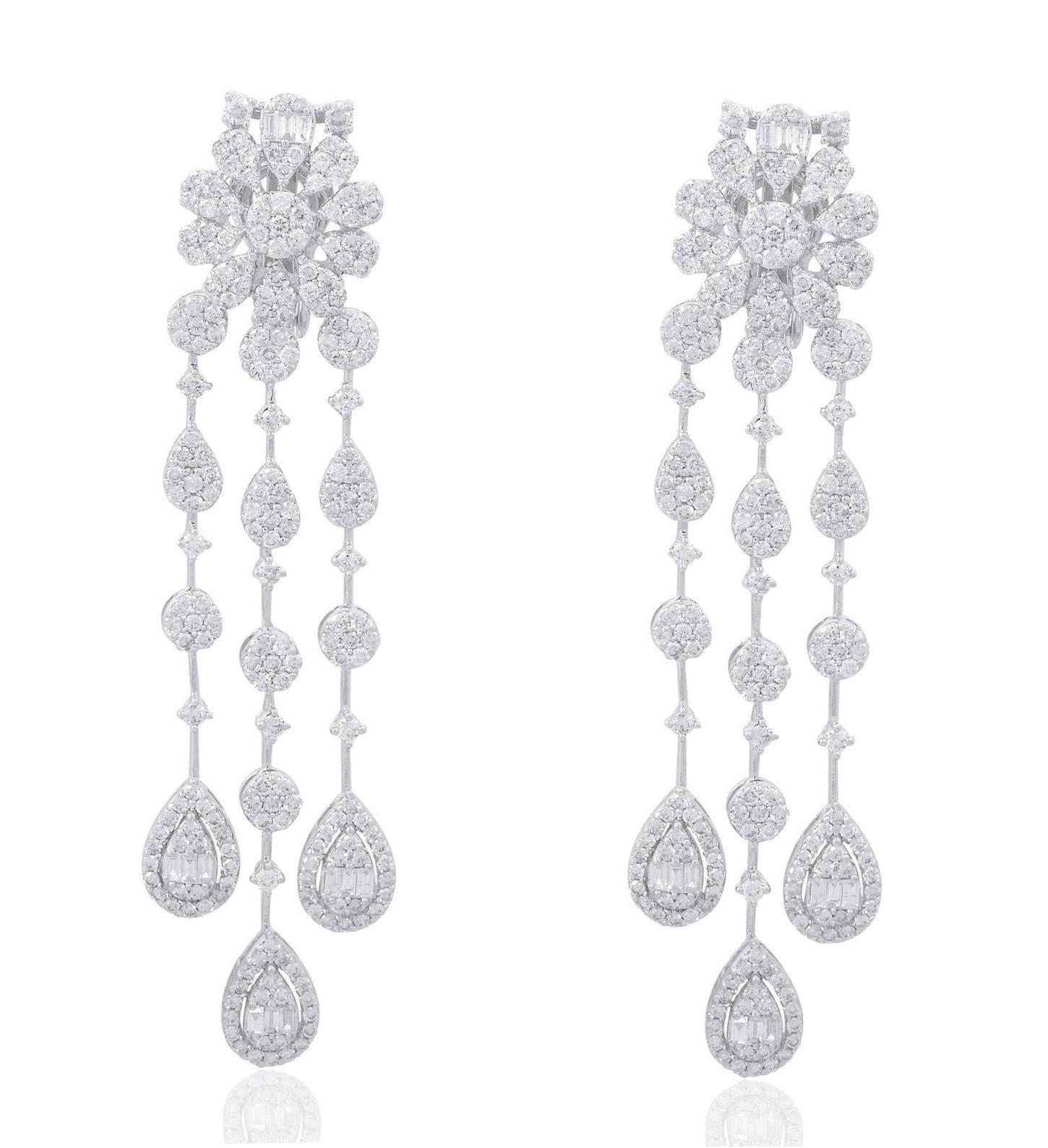 Mixed Cut 4.90 Carat Diamond 18 Karat White Gold Chandelier Earrings For Sale