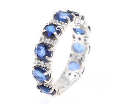 4.90 Carat Natural Blue Sapphire and Diamond 14 Karat Solid White Gold Ring