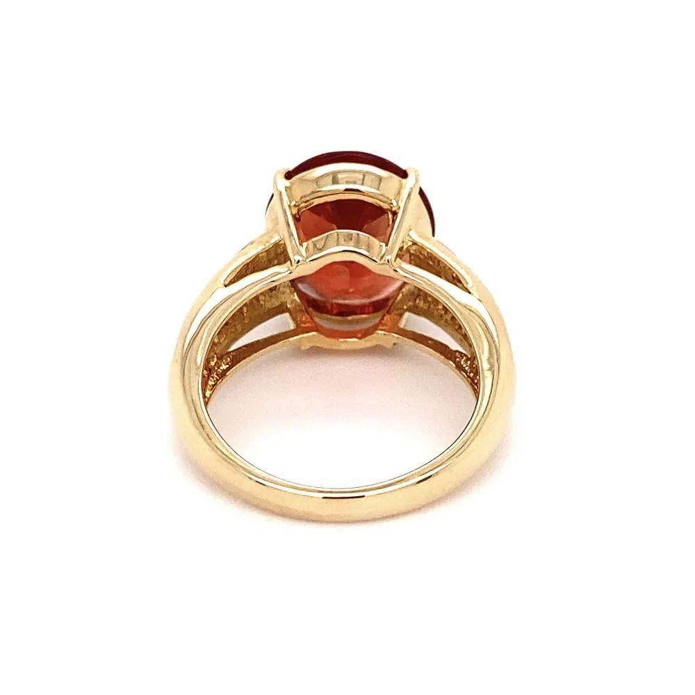 4,90 Karat Ovaler roter Andesine Feldspar und Diamant Gold Statement-Cocktailring (Gemischter Schliff) im Angebot