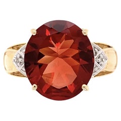 4,90 Karat Ovaler roter Andesine Feldspar und Diamant Gold Statement-Cocktailring