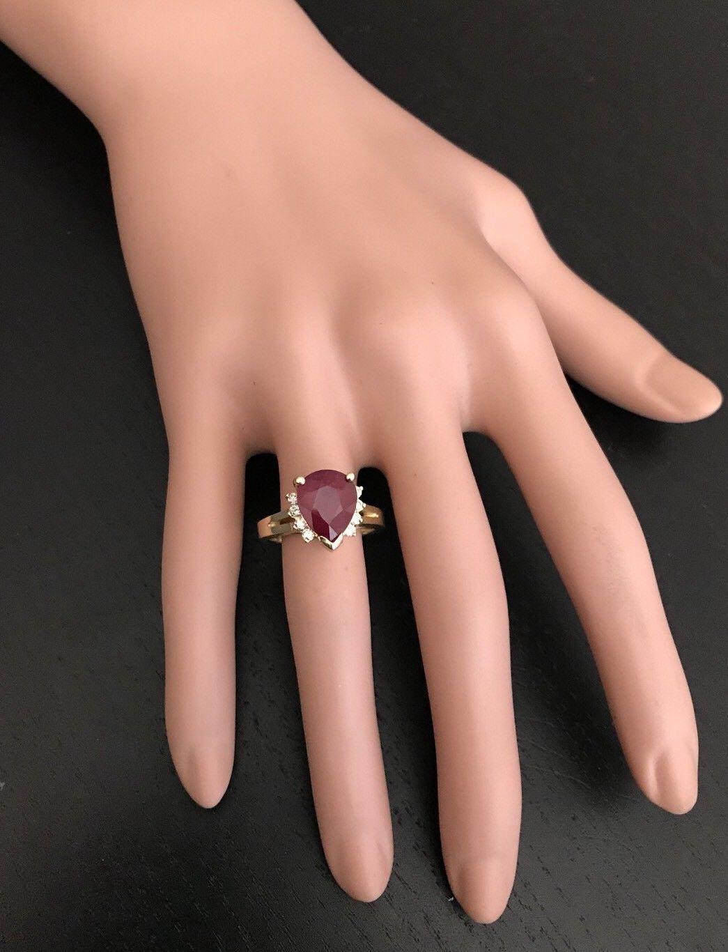 Women's 4.90 Carat Impressive Red Ruby and Diamond 14 Karat Yellow Gold Ring For Sale