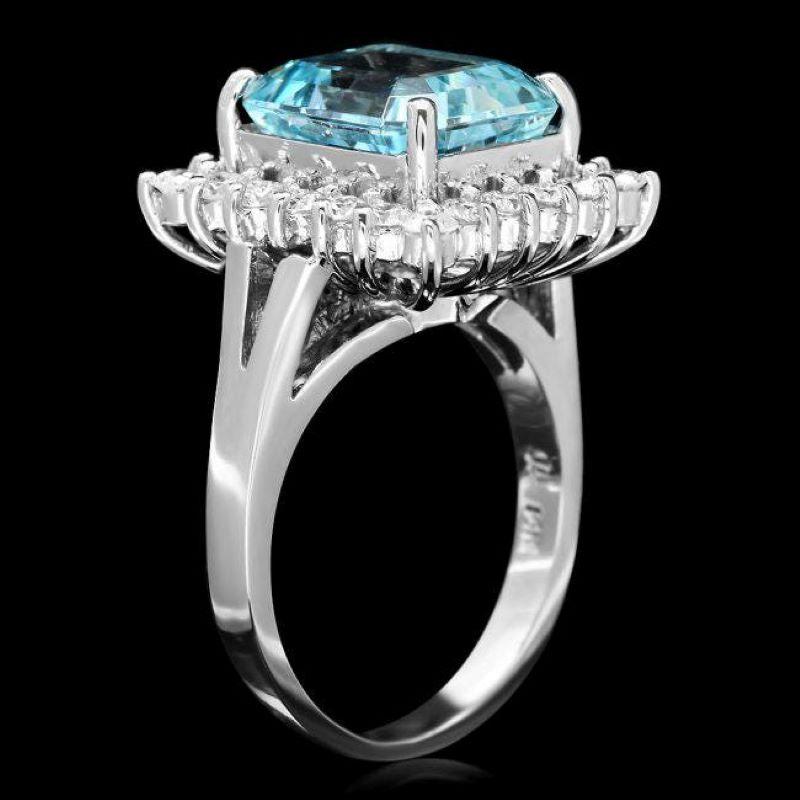 Mixed Cut 4.90 Carats Natural Aquamarine and Diamond 14k Solid White Gold Ring For Sale