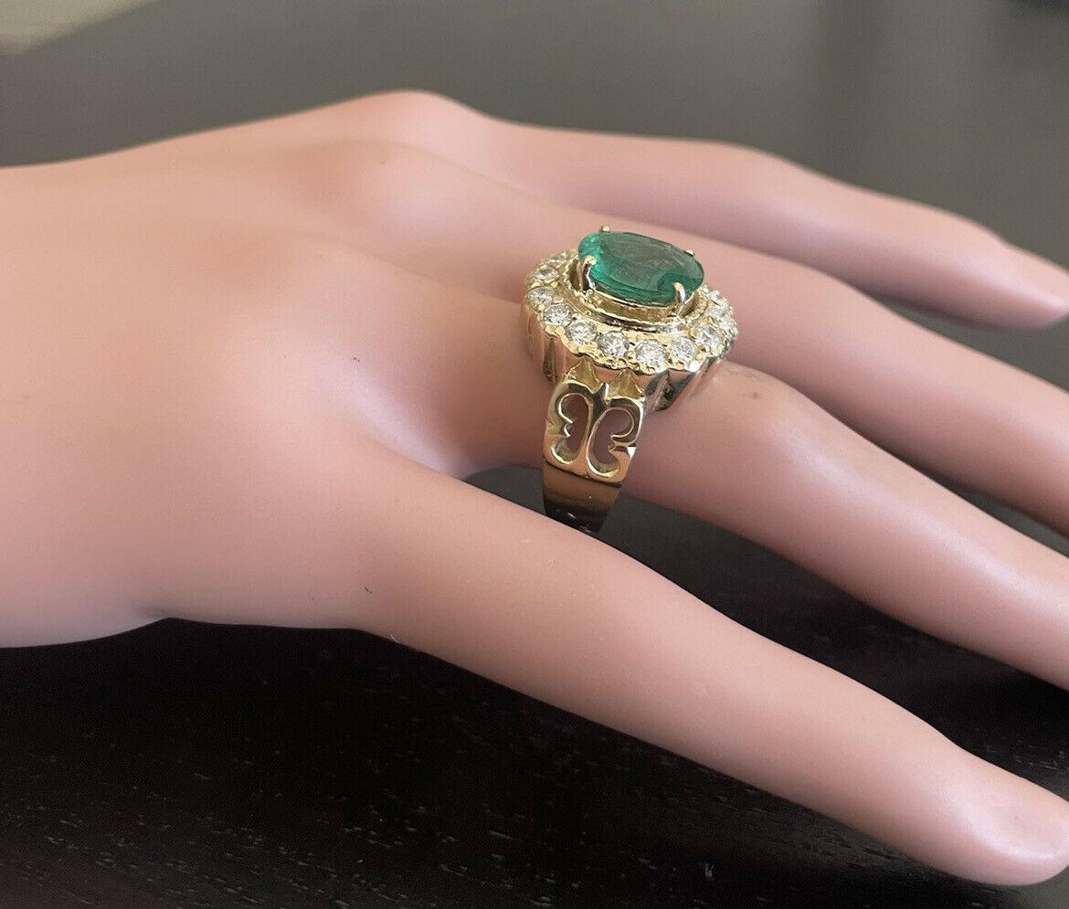 4.90 Carats Natural Emerald and Diamond 14K Solid Yellow Gold Ring For Sale 3