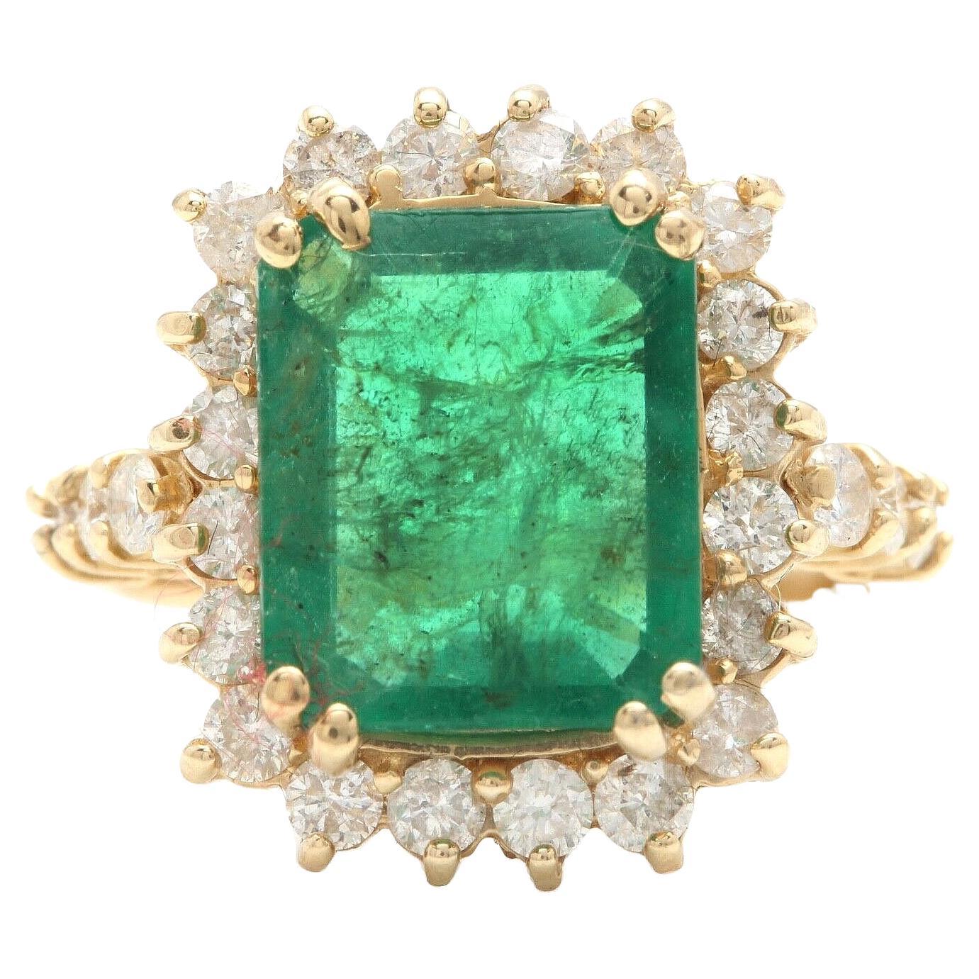 4.90 Carats Natural Emerald and Diamond 14K Solid Yellow Gold Ring