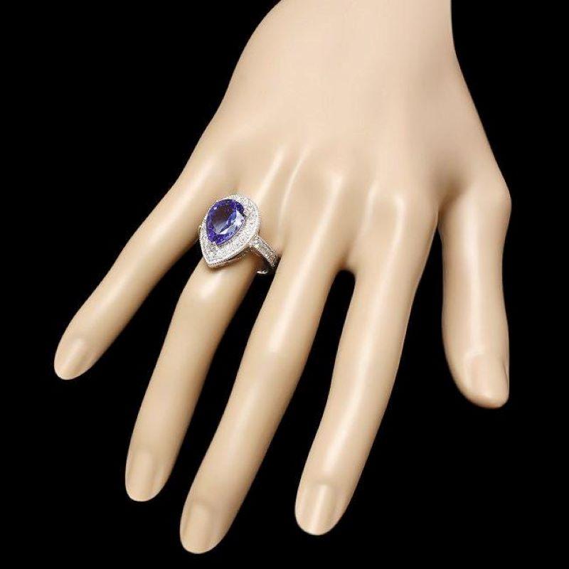 4.90 Carats Natural Tanzanite and Diamond 14K Solid White Gold Ring In New Condition For Sale In Los Angeles, CA