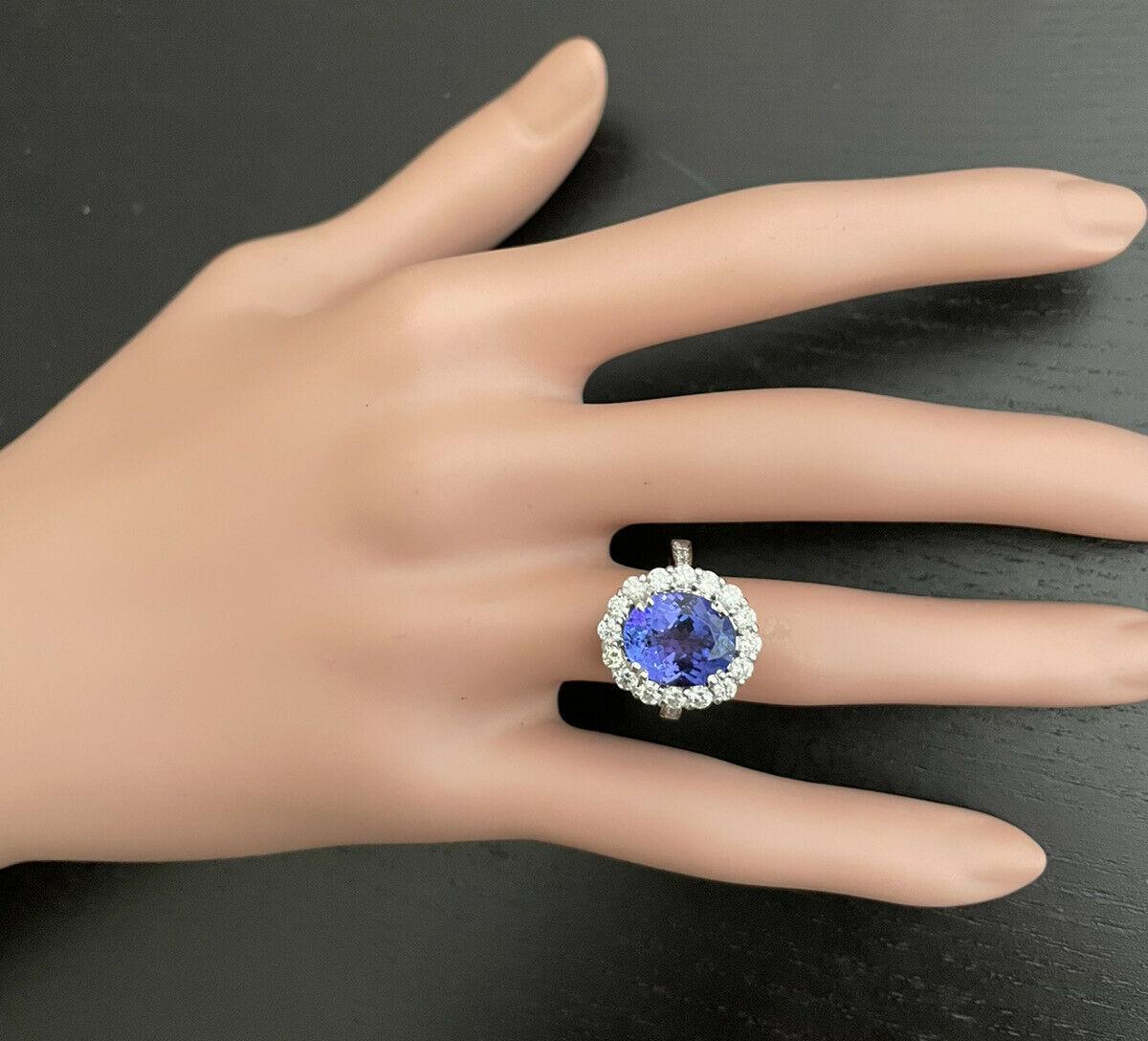 4.90Ct Natural Very Nice Looking Tanzanite and Diamond 18K Solid White Gold Ring For Sale 1