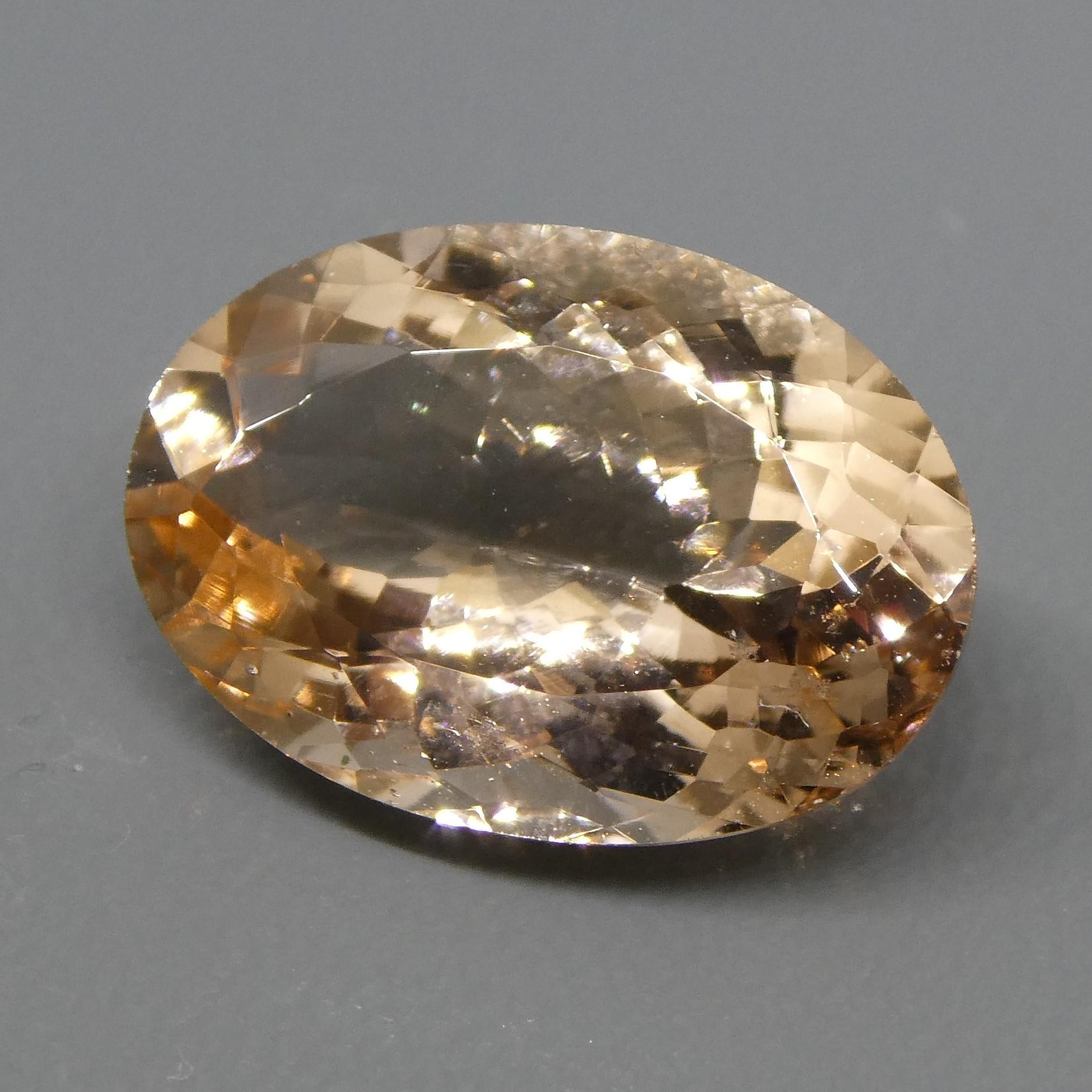 4.90ct Oval Morganite For Sale 2