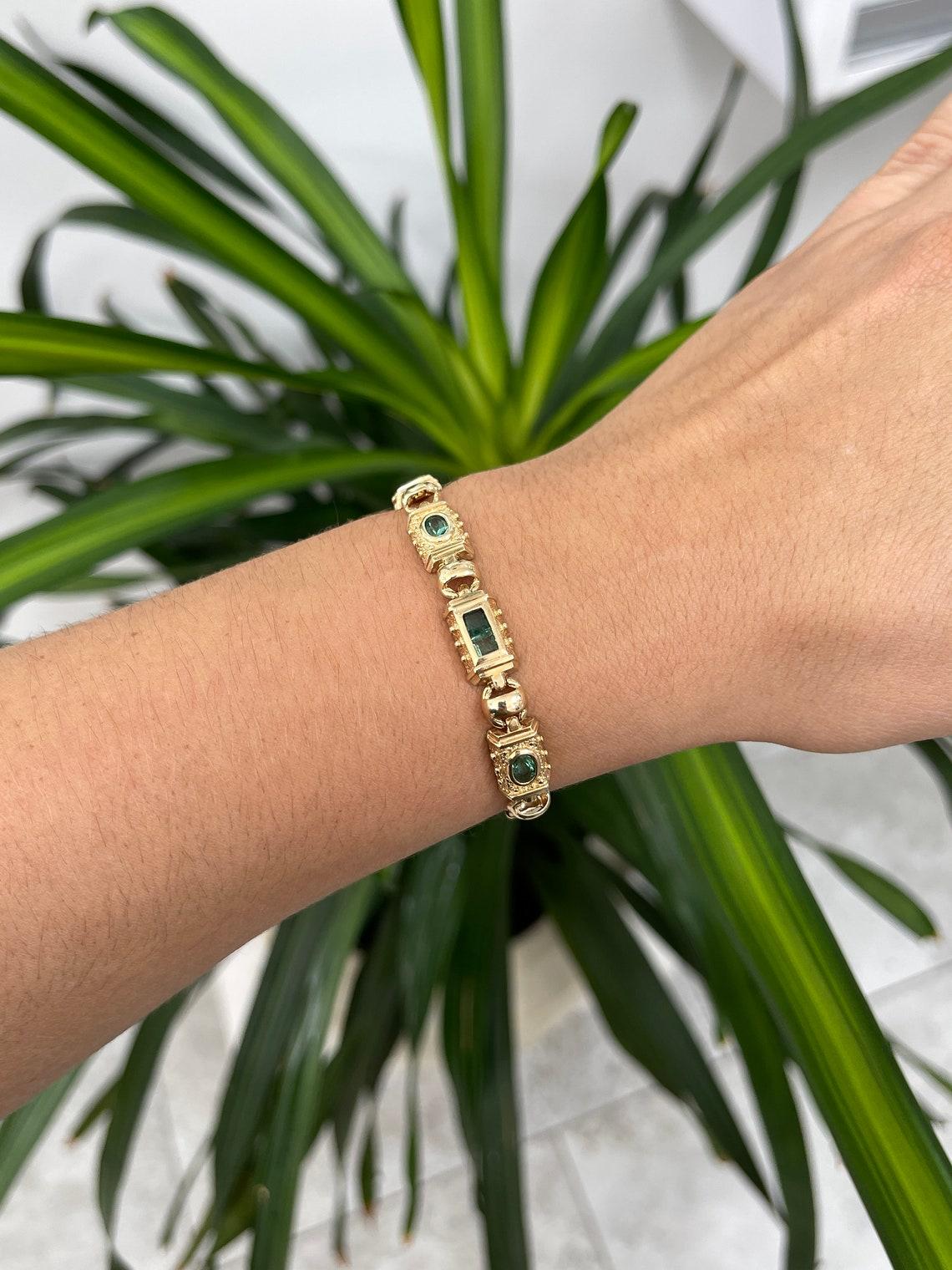 Modern 4.90tcw 14K Asscher & Oval Cut Natural Emerald Gold Bracelet May Birthstone For Sale
