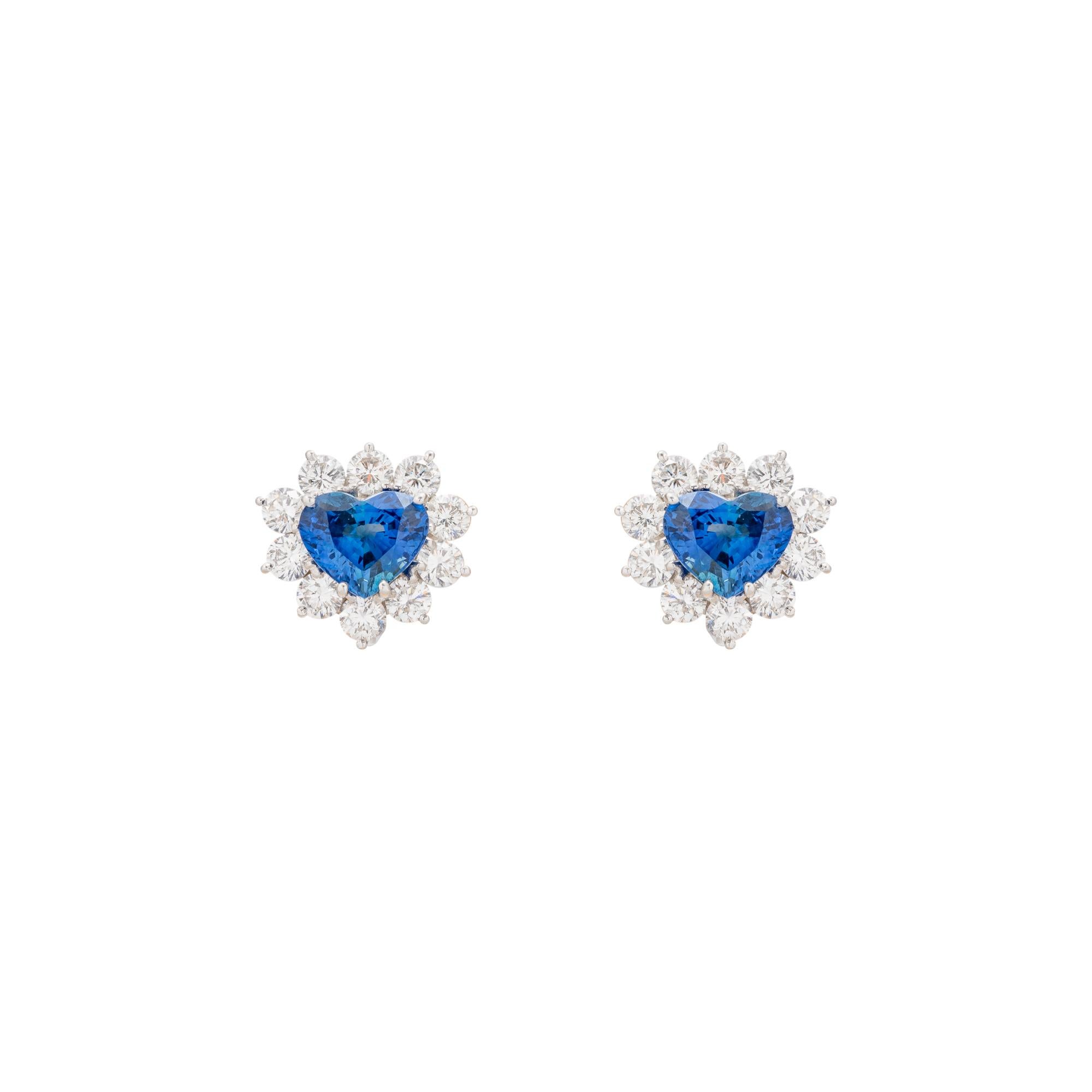 Round Cut 4.91 Carat Heart Shaped Sapphire Diamond Earrings For Sale