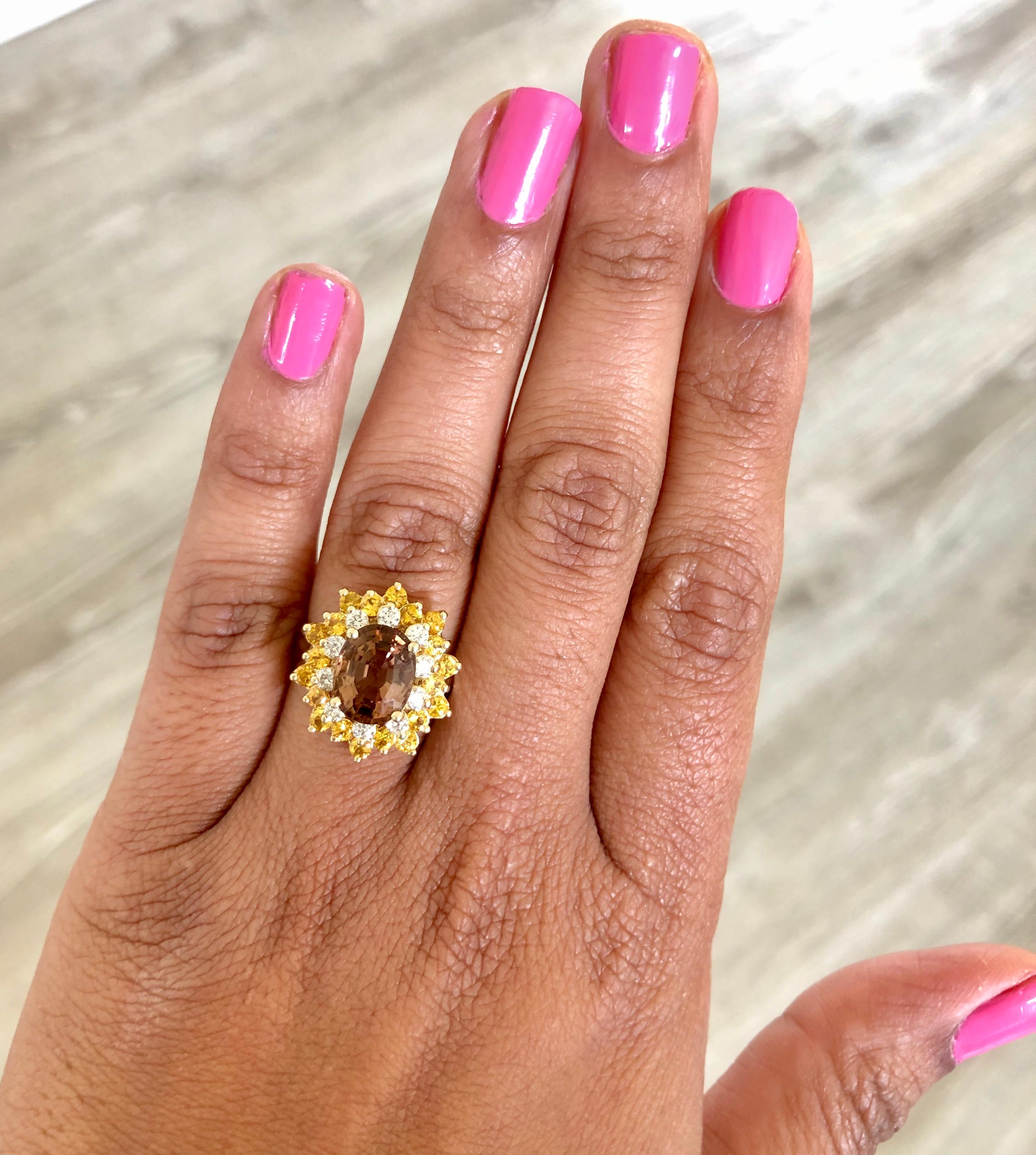 4.91 Carat Tourmaline Diamond 14 Karat Yellow Gold Ring In New Condition For Sale In Los Angeles, CA