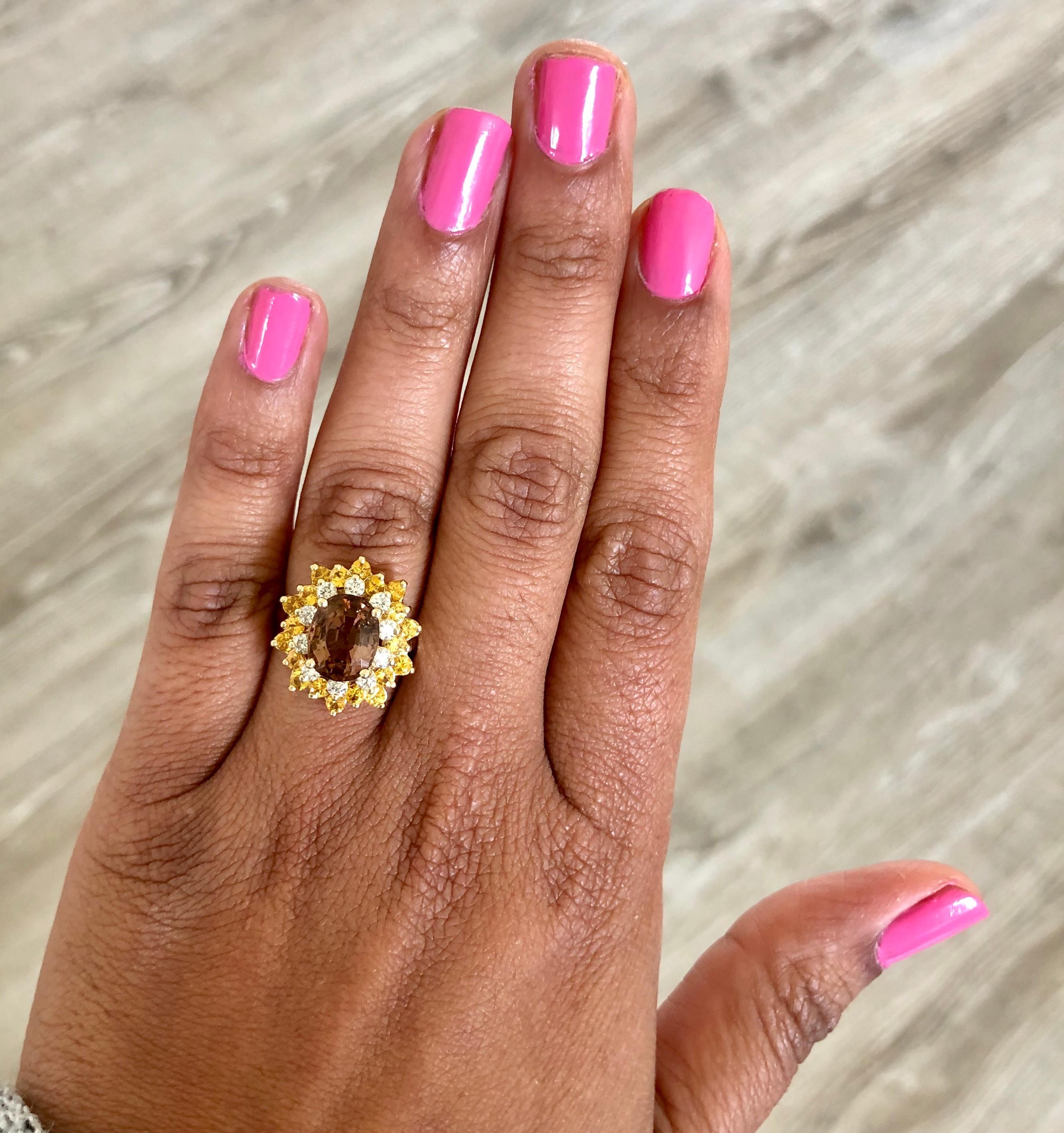 Anello cocktail in oro giallo con tormalina e diamanti da 4,91 carati In condizioni Nuovo in vendita a Los Angeles, CA