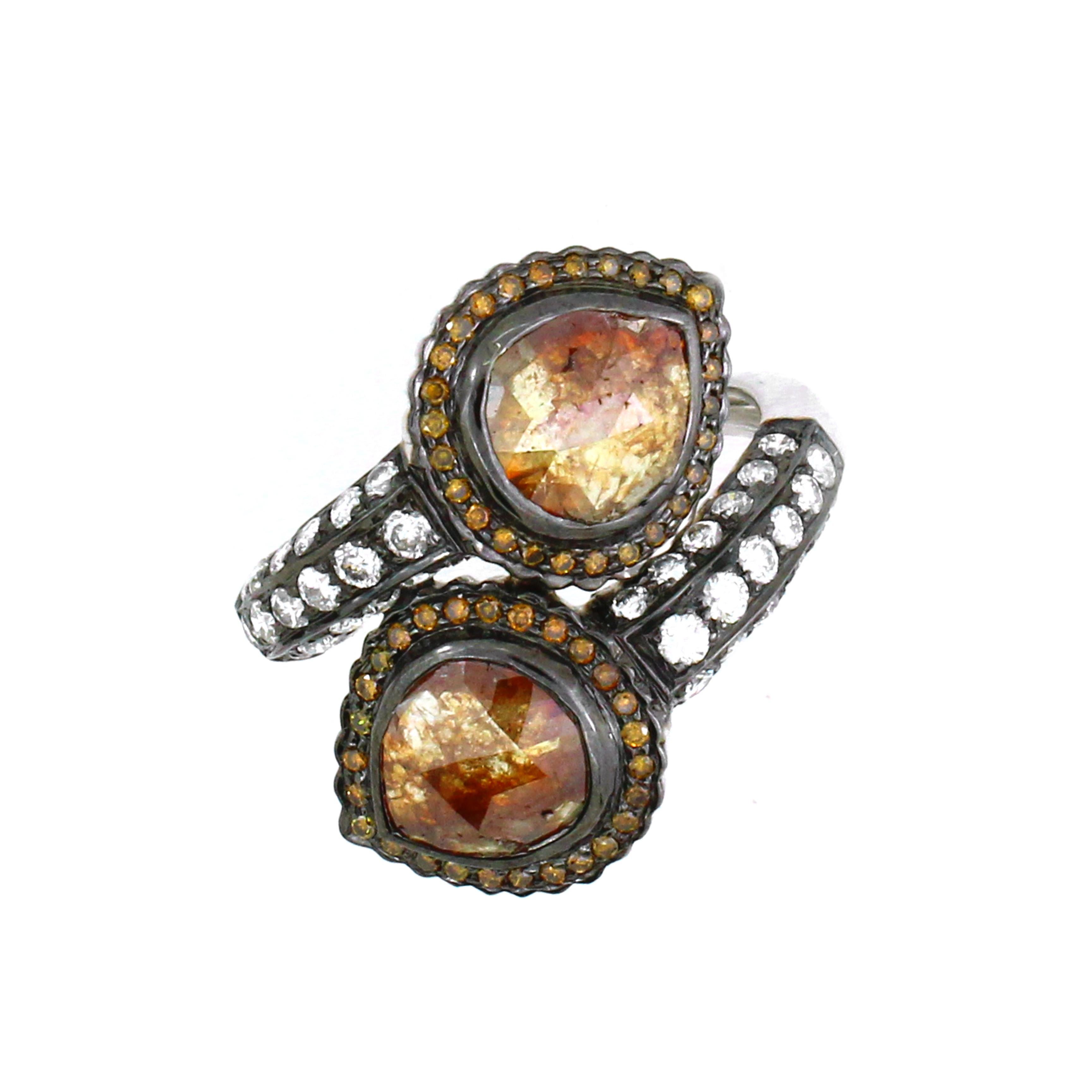 4,91 Karat gemischter und weißer Diamantring in Farbe im Zustand „Neu“ im Angebot in New York, NY