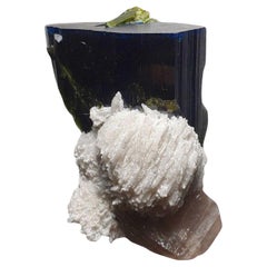 491 grammi di tormalina blu Nature meravigliosa su Cleavelandite