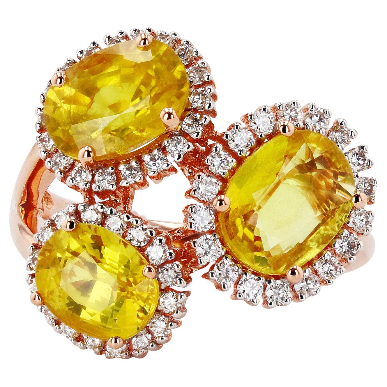 4.91ctw Yellow Sapphire and 0.46ctw Diamond Ring For Sale