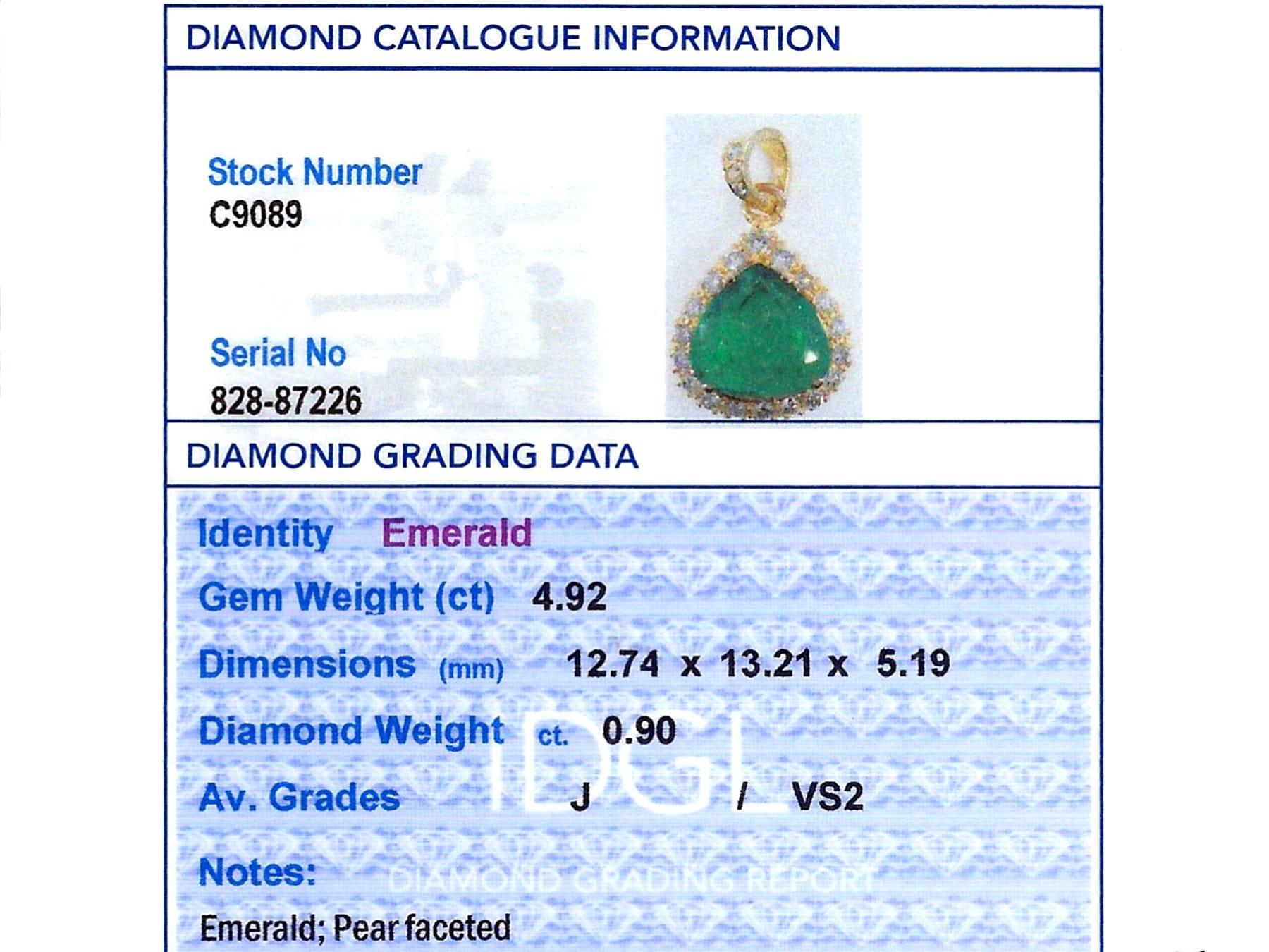 Pendentif en or jaune 16 carats, émeraude de Colombie de 4,92 carats et diamants de 0,90 carat en vente 3