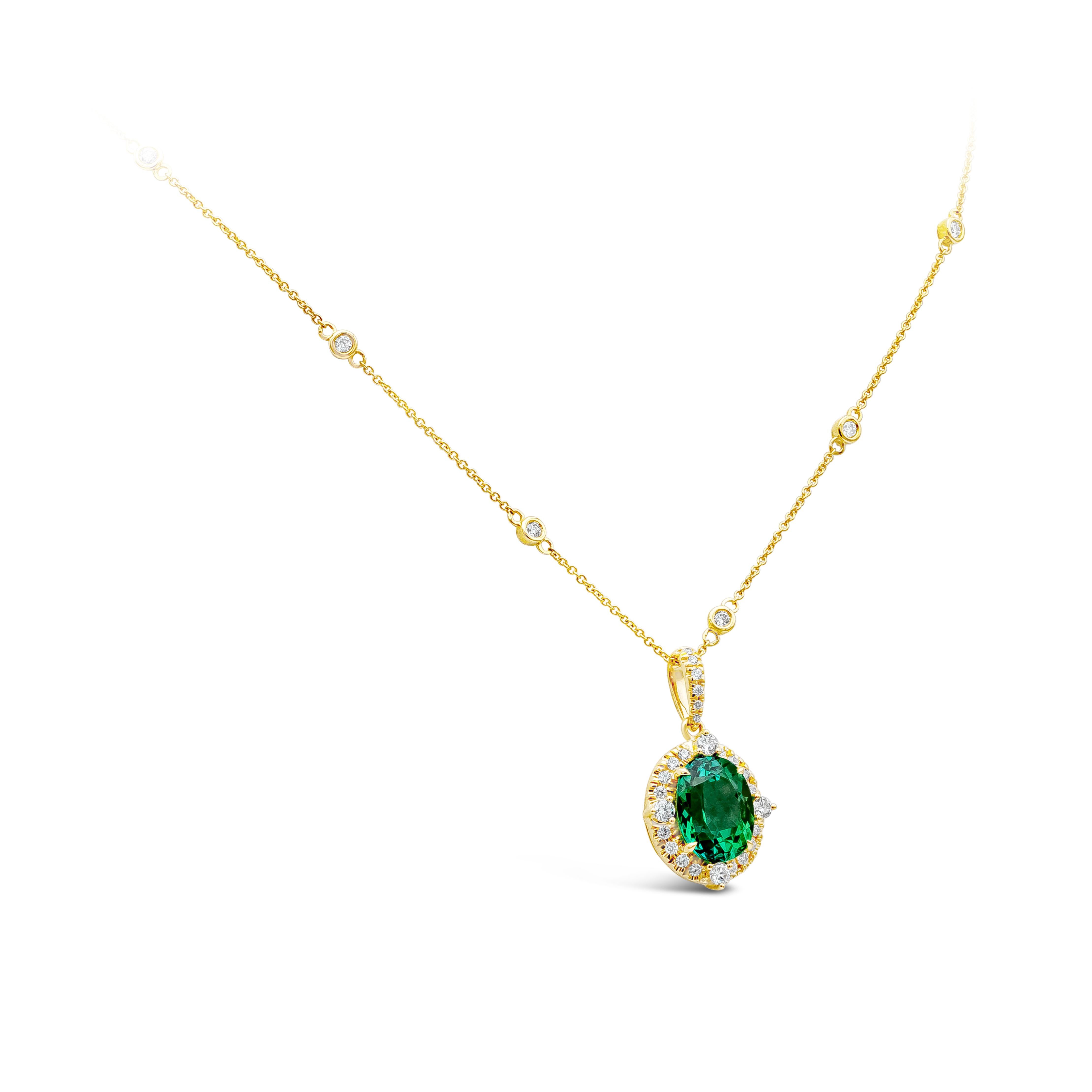 Contemporary 4.92 Carat Oval Cut Green Tourmaline and Diamond Pendant Necklace For Sale