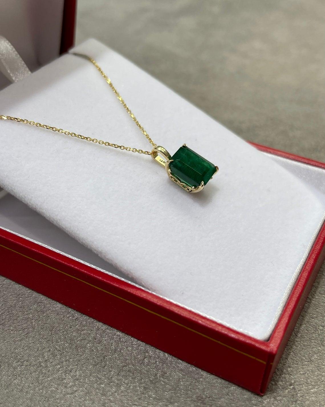 4.92-Carats 14K Solitaire Emerald, Emerald Cut Solitaire Gold Pendant 3