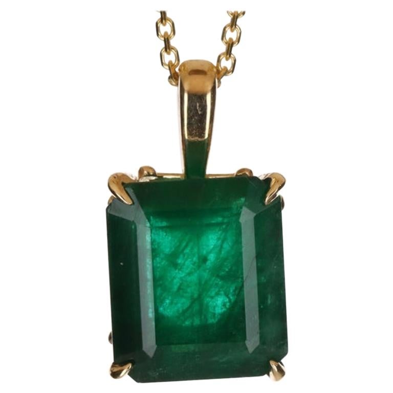 4.92-Carats 14K Solitaire Emerald, Emerald Cut Solitaire Gold Pendant