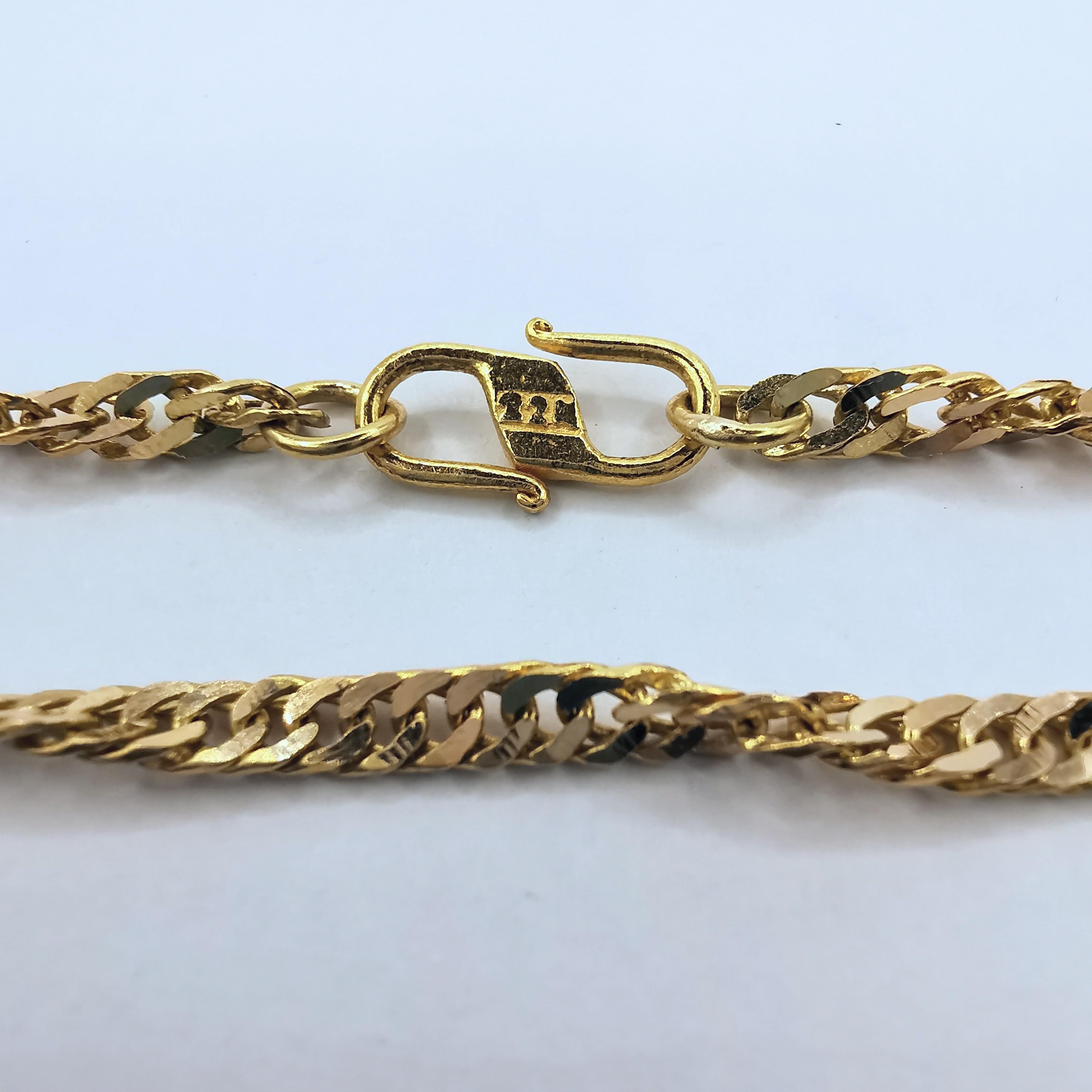 49.24ct Iridescent Baroque Pearl Diamond 18K Pendant & 22K Chain in Yellow Gold For Sale 7