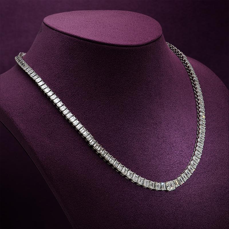 Collier Riviera en diamant taille émeraude de 49,28 carats (GIA) en vente 1