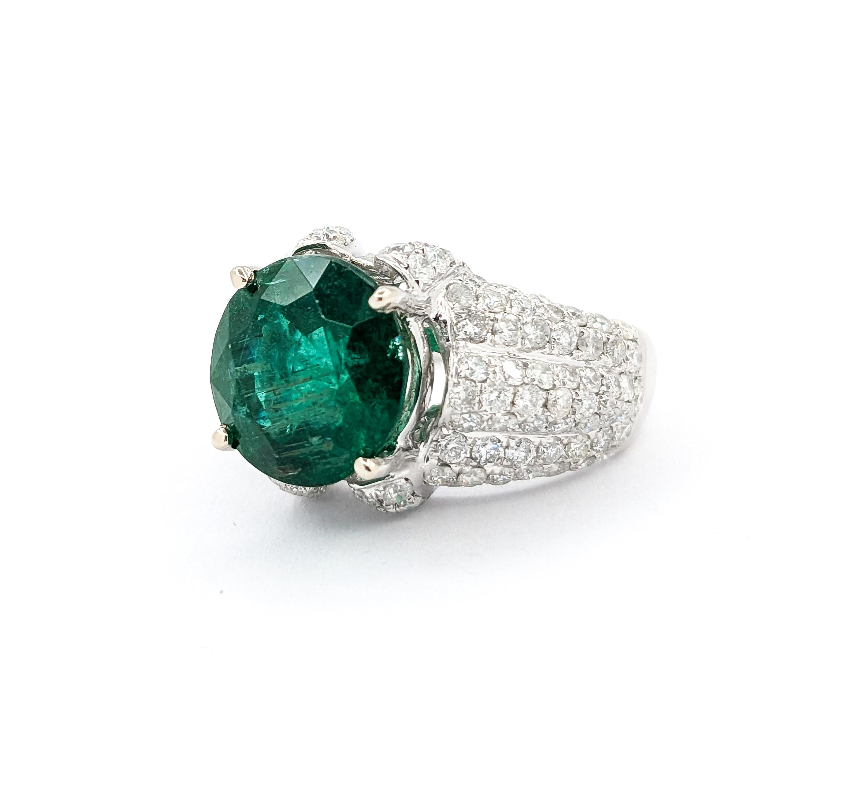 4,92ct natürlicher Smaragd & 1,91ctw Diamantring in Weißgold (Rundschliff)