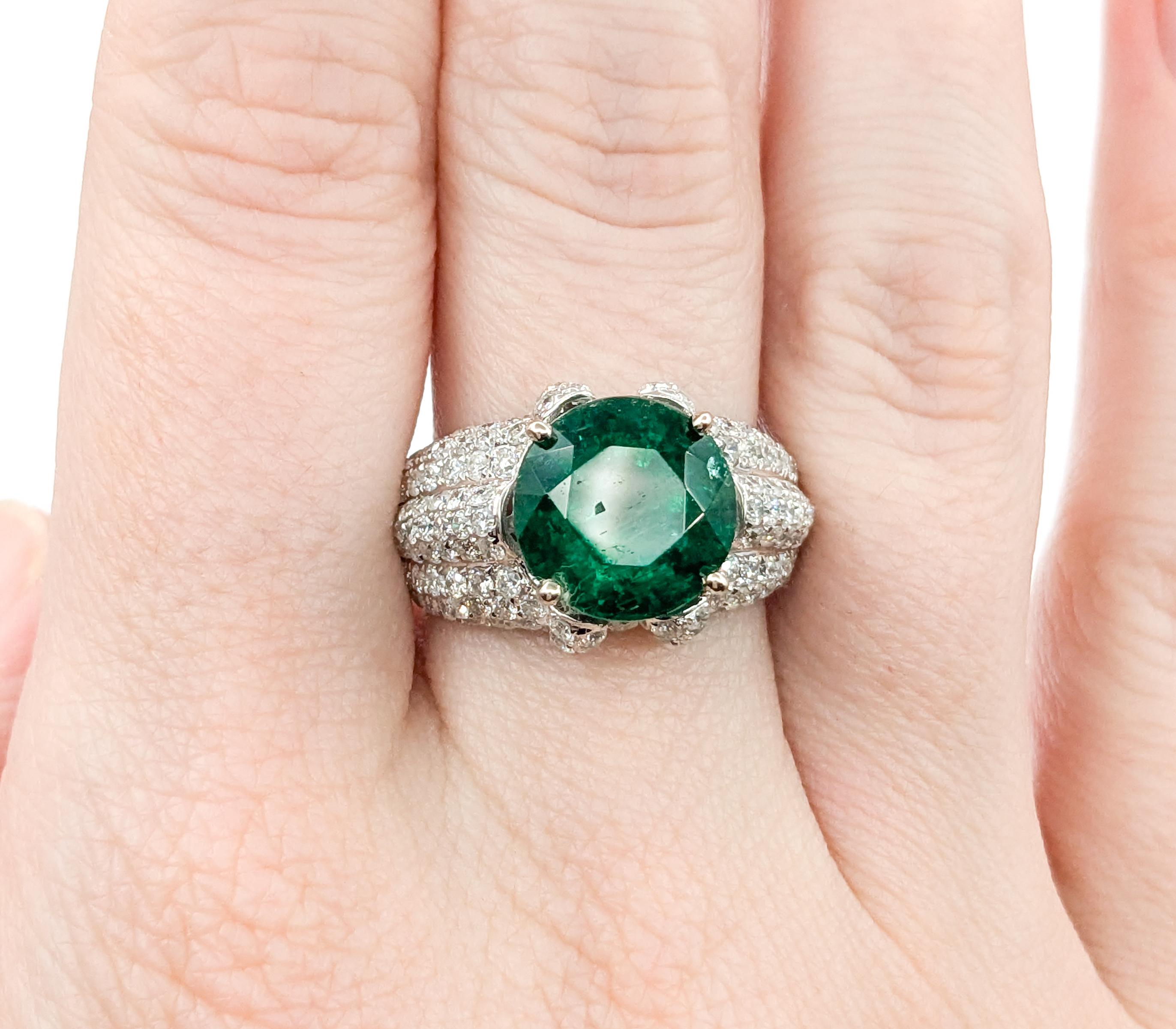 4,92ct natürlicher Smaragd & 1,91ctw Diamantring in Weißgold 2
