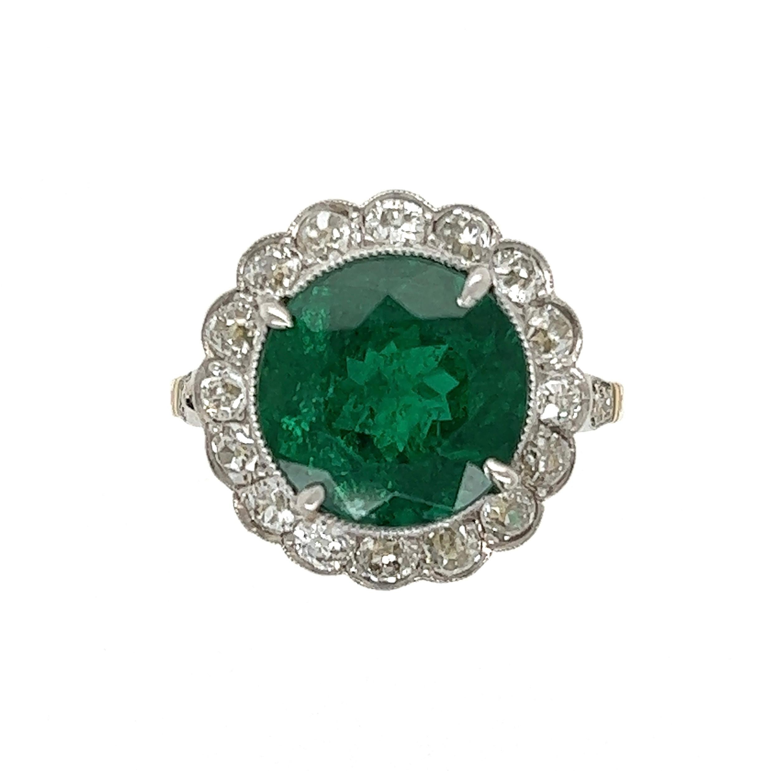 4.93 Carat Emerald  GIA and Diamond Platinum Ring Estate Fine Jewelry For Sale 1
